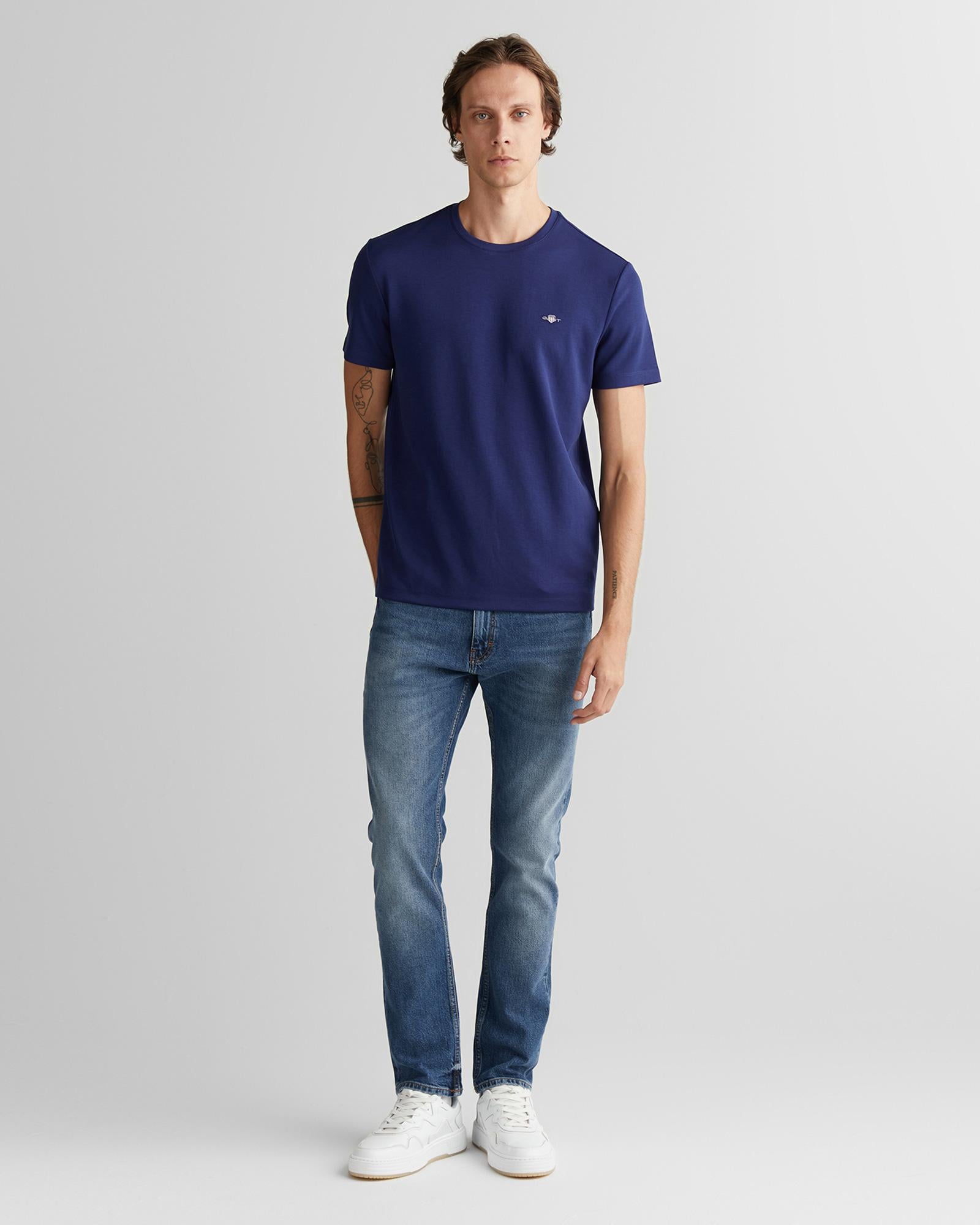 GANT Erkek Lacivert Relaxed Fit Bisiklet Yaka T-Shirt