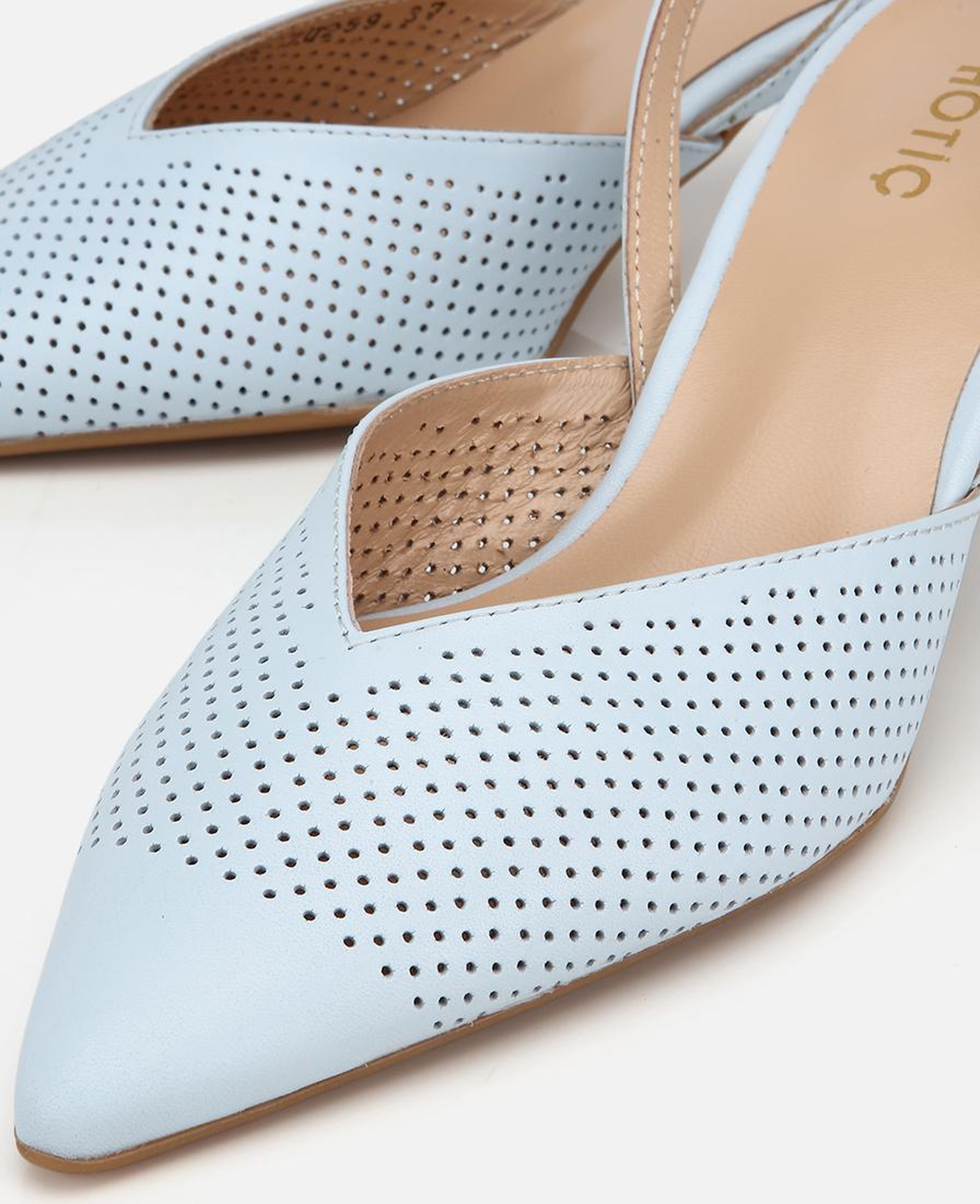 Kadın Deri Mavi Yumuşak Dokulu Arkası Açık Kısa Topuklu Stiletto
