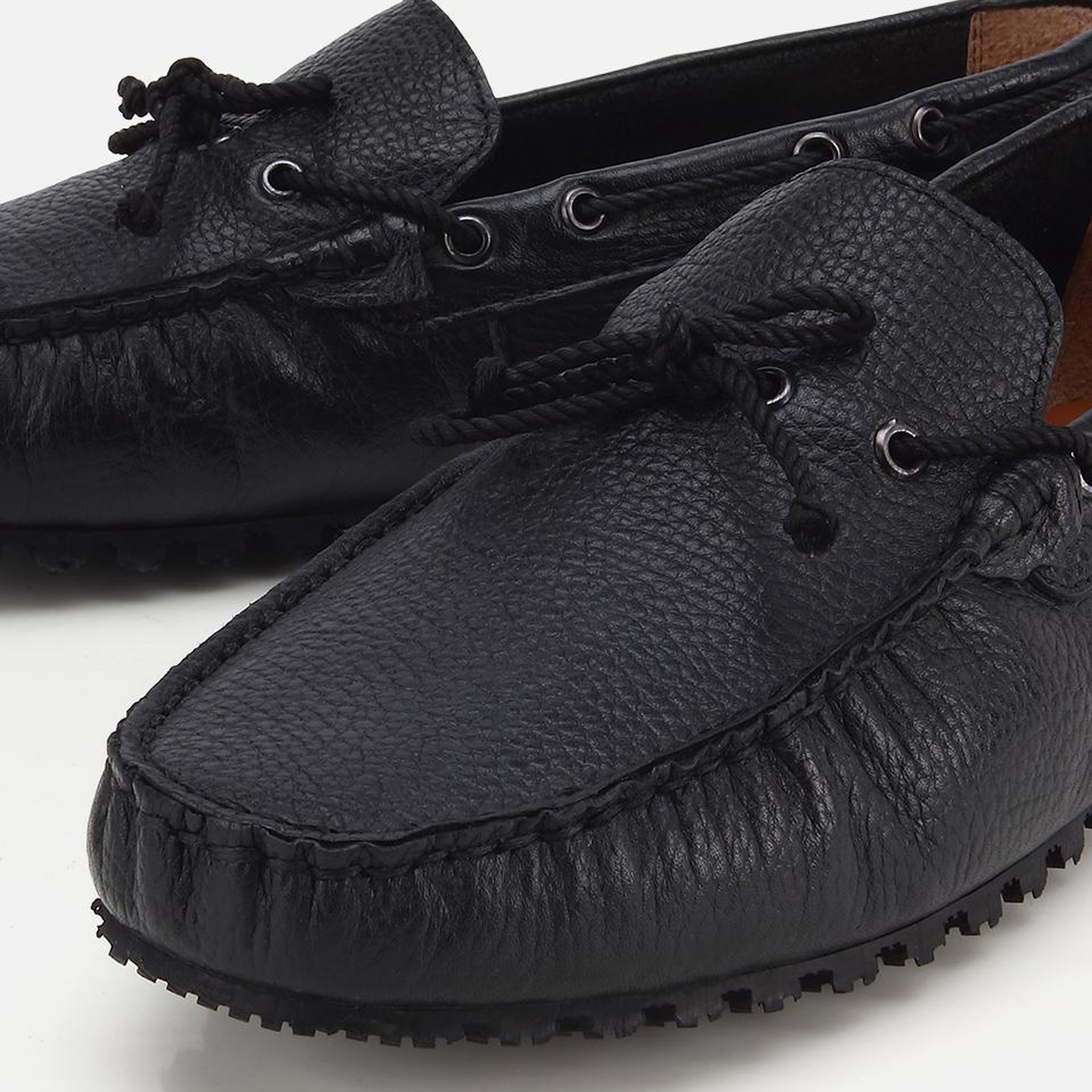 Erkek Deri Siyah Püskül Detaylı Günlük Loafer
