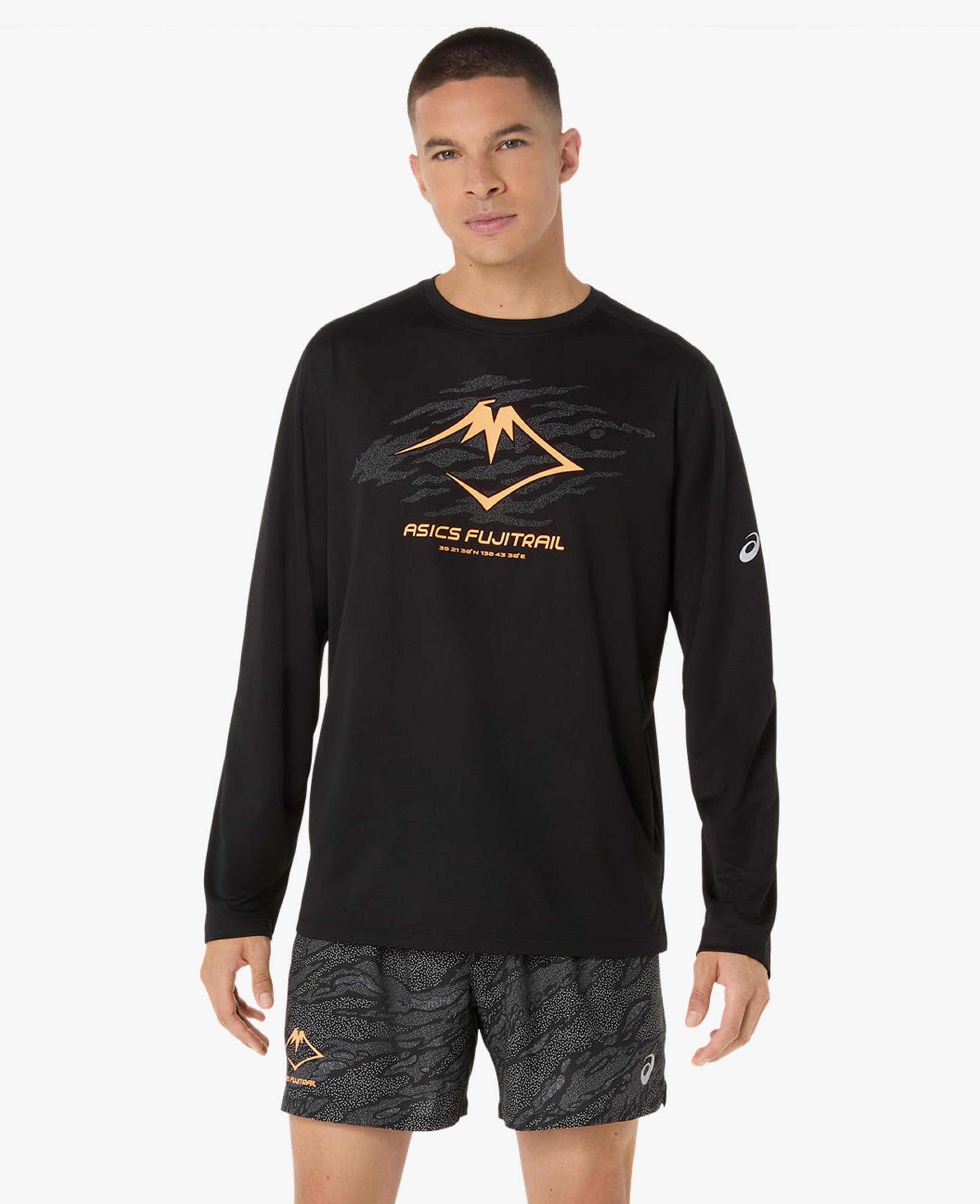 Asics Fujitrail Logo Ls Top Erkek Siyah T-Shirt