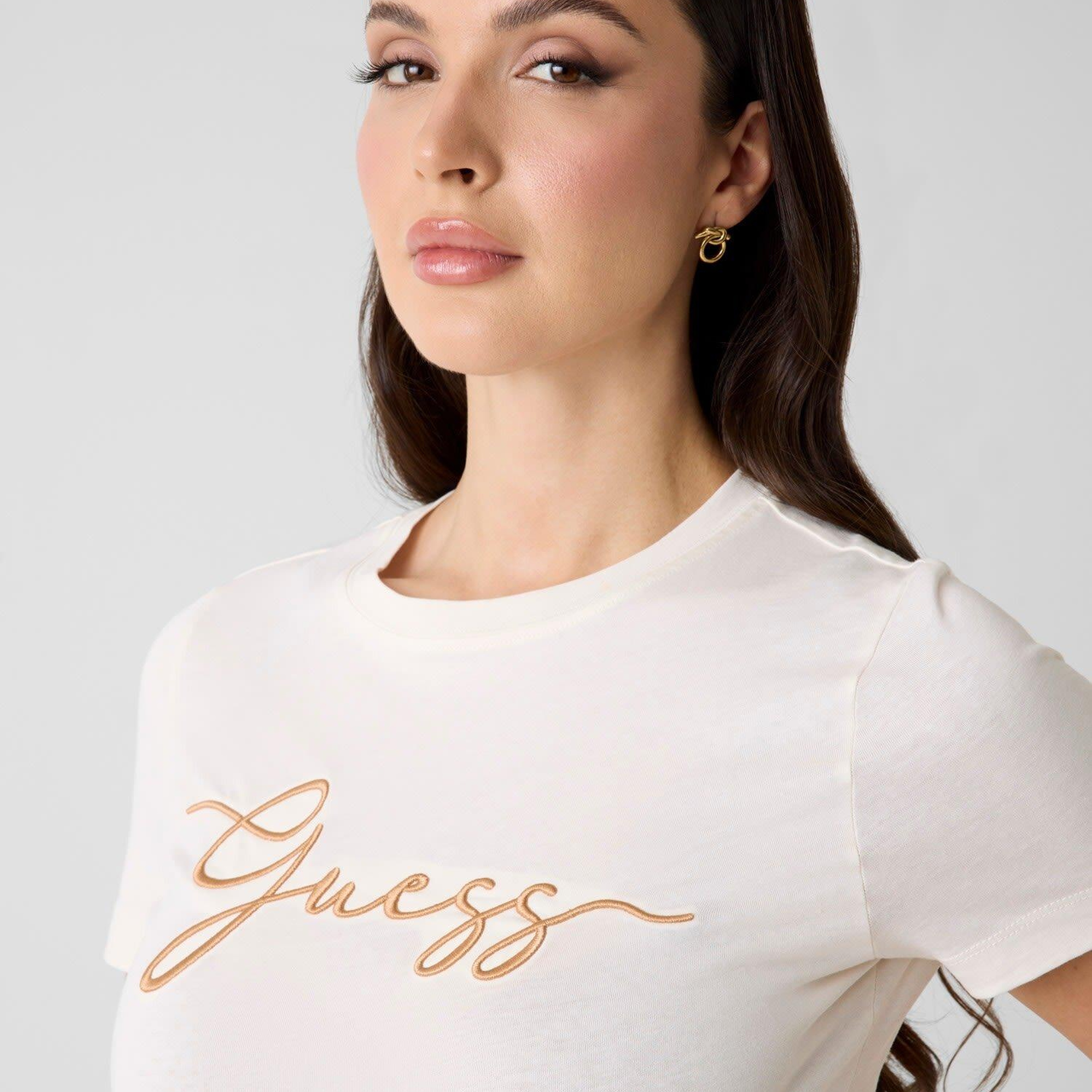 Circe Kadın Aktif Slim Fit T-Shirt