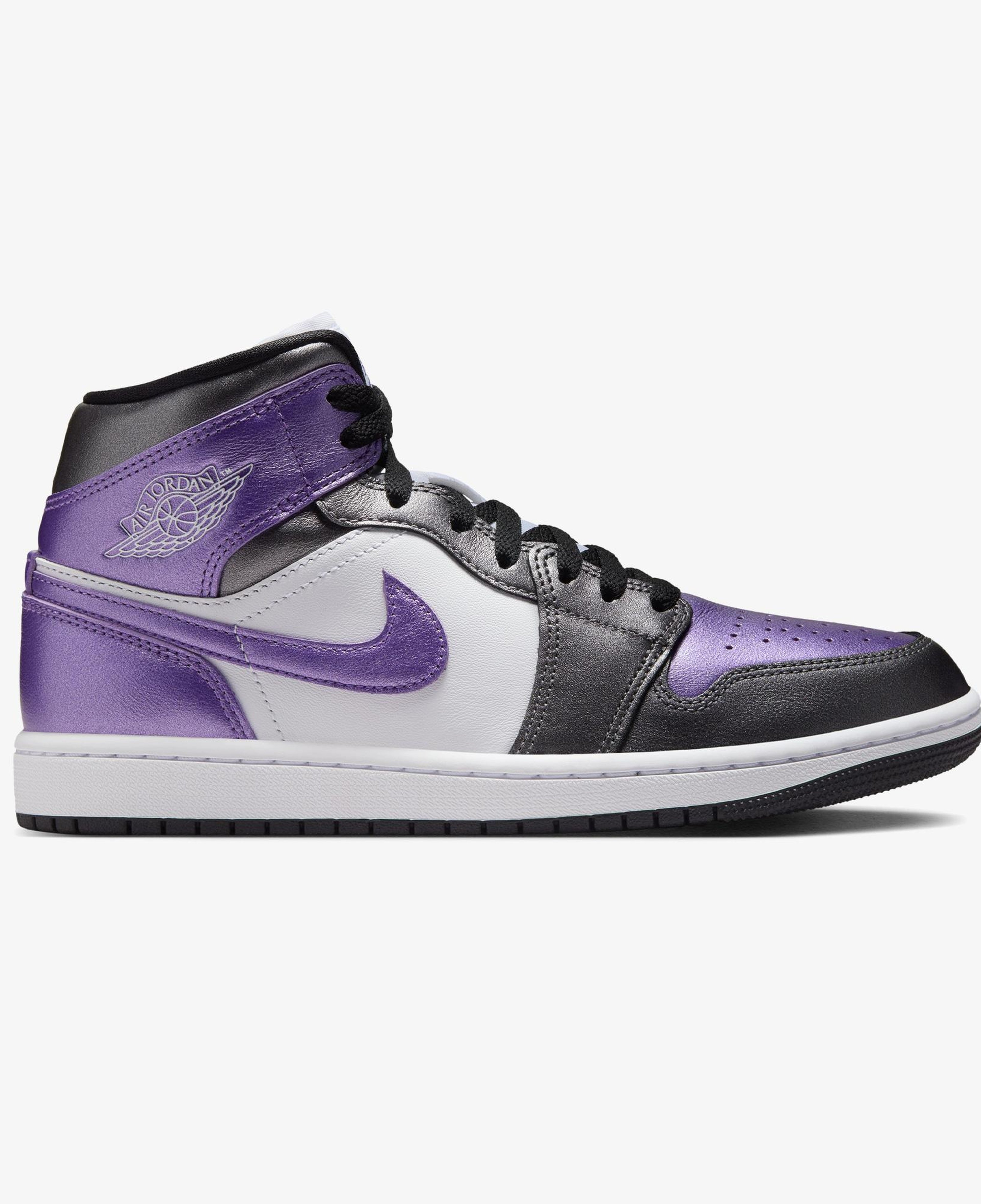 Jordan Air 1 Mid SE Kadın Beyaz Spor Ayakkabı