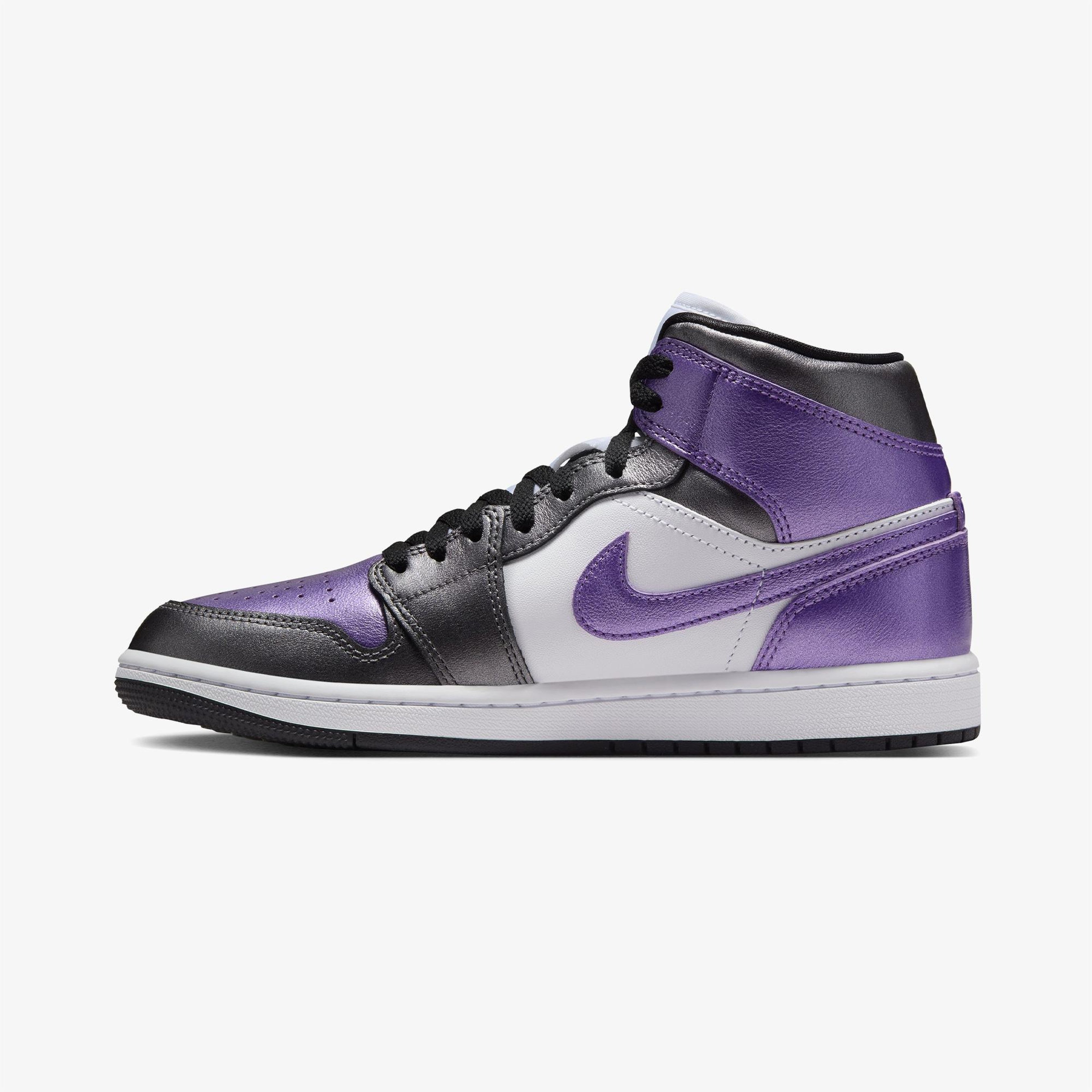 Jordan Air 1 Mid SE Kadın Beyaz Spor Ayakkabı