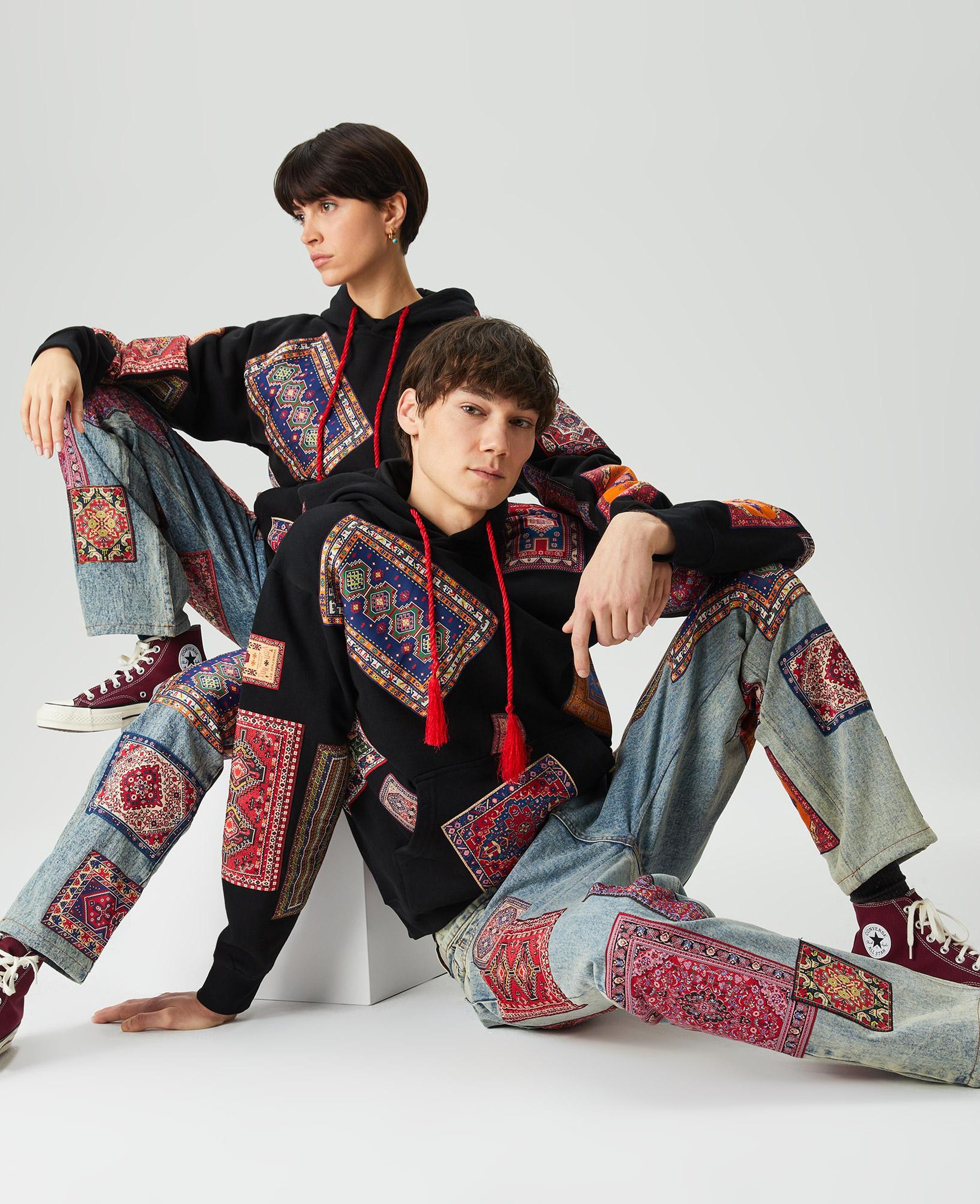Les Benjamins Market Unisex Siyah Hoodie