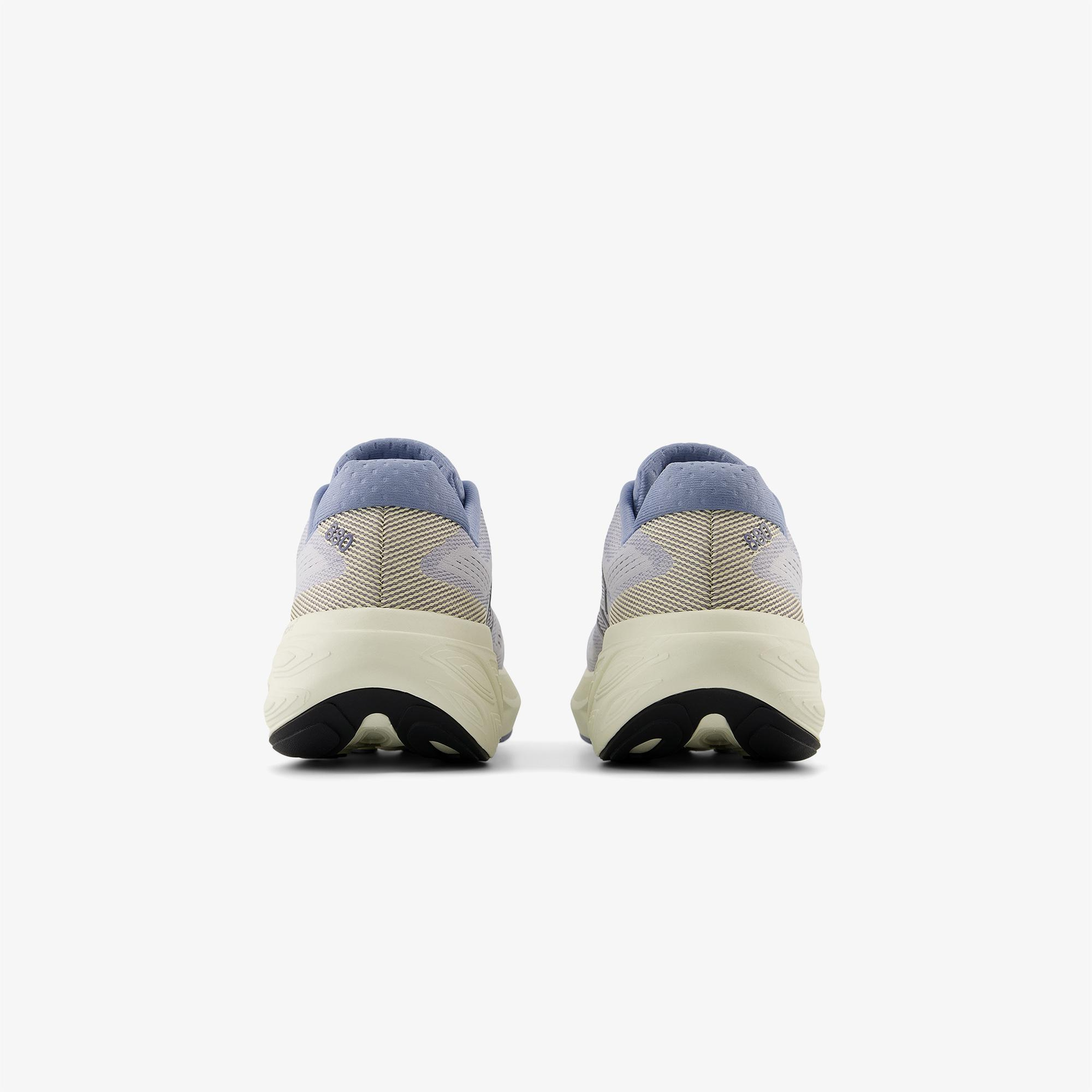 New Balance Fresh Foam 880 v15 Kadın Mor Koşu Ayakkabısı