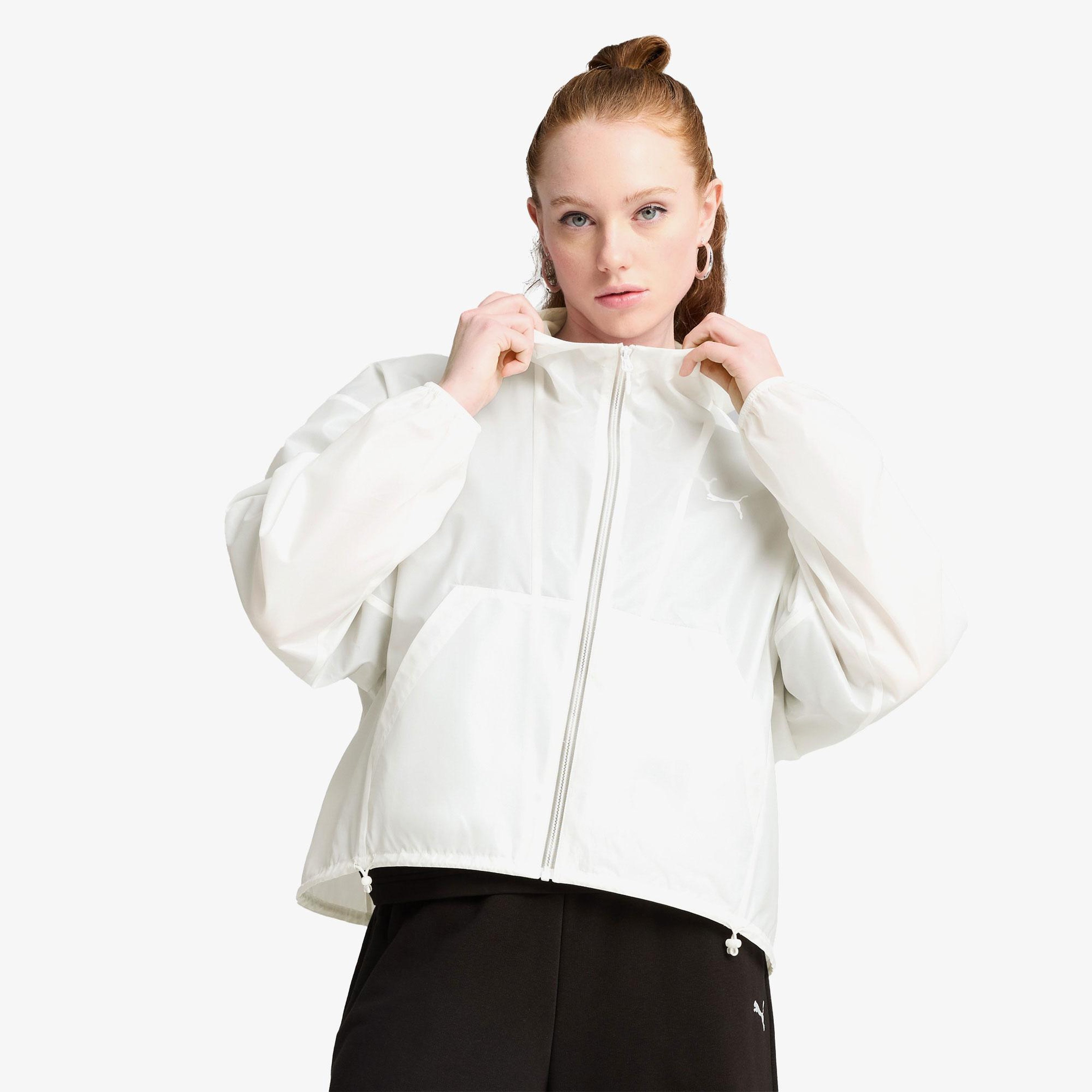 Puma Wardrobe Essentials Oversized Kadın Beyaz Rüzgarlık