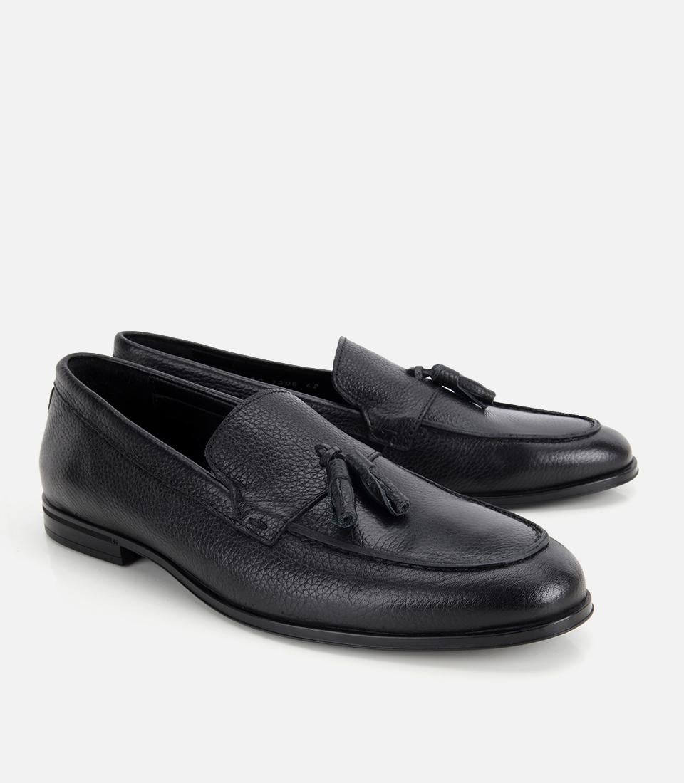 Erkek Deri Siyah Yumuşak Dokulu Püskül Detaylı Klasik Loafer