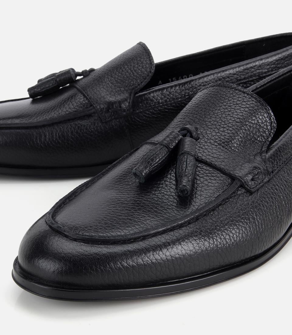 Erkek Deri Siyah Yumuşak Dokulu Püskül Detaylı Klasik Loafer