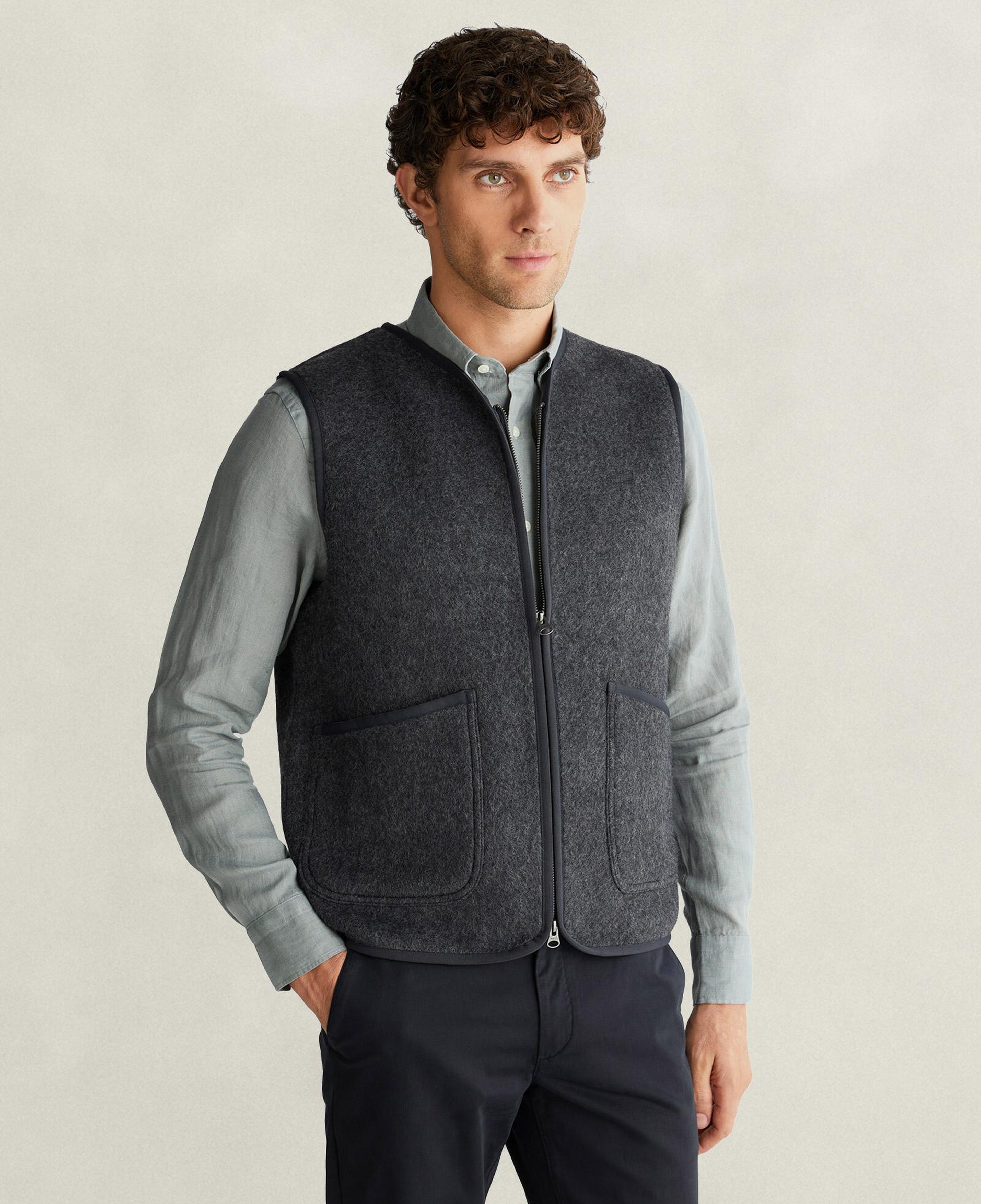 GANT Erkek Gri Regular Fit Yelek