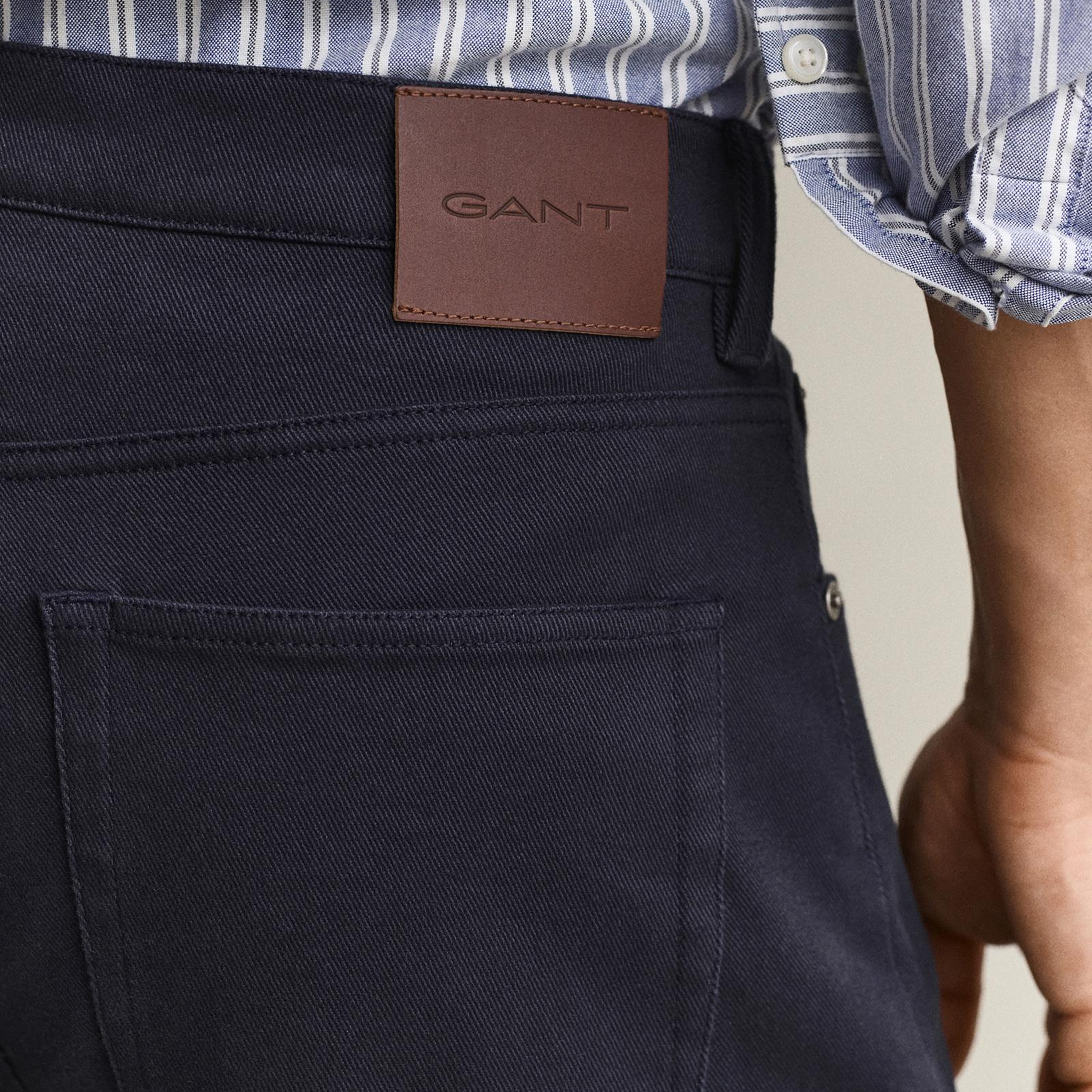 GANT Erkek Lacivert Regular Fit Jean
