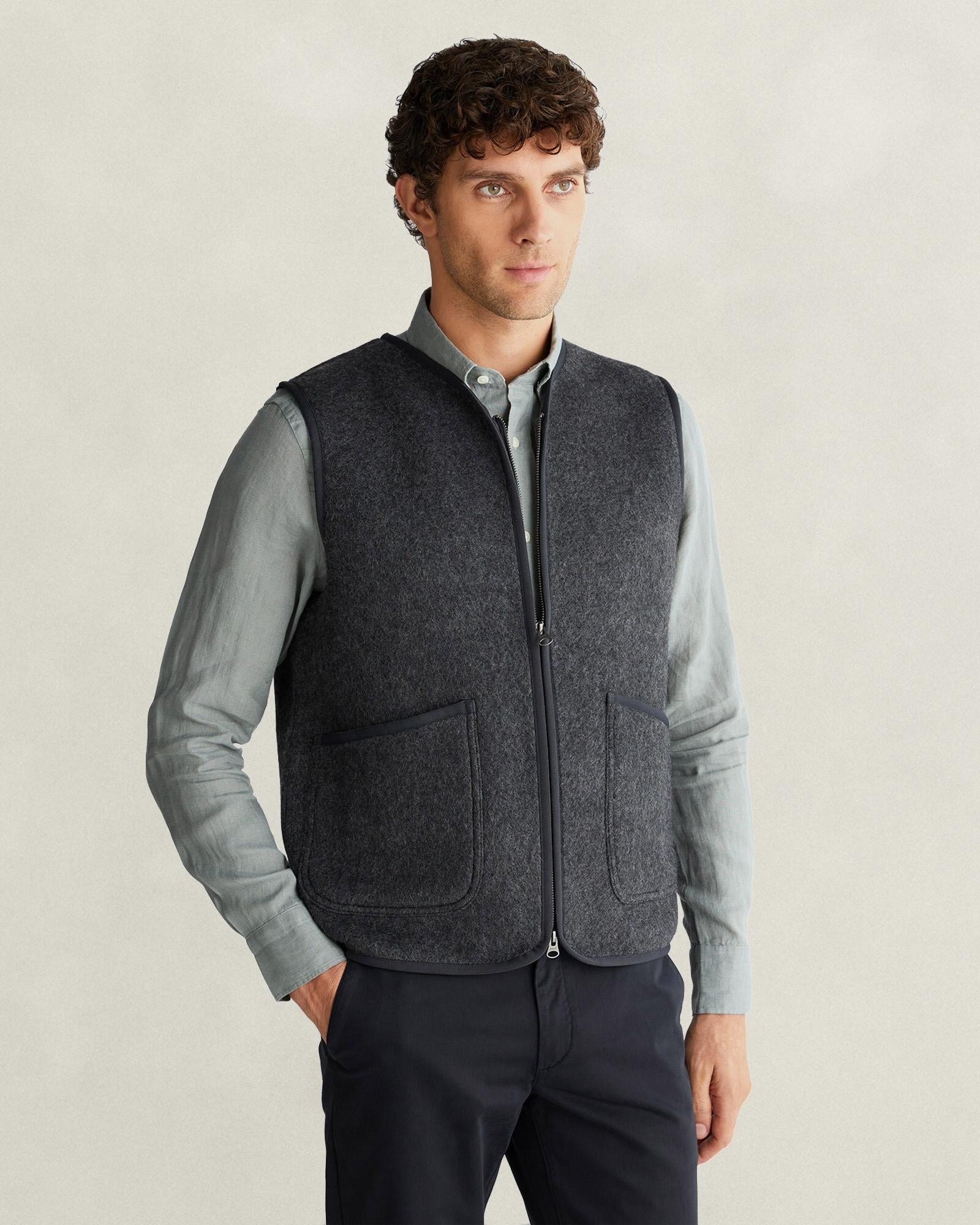 GANT Erkek Gri Regular Fit Yelek
