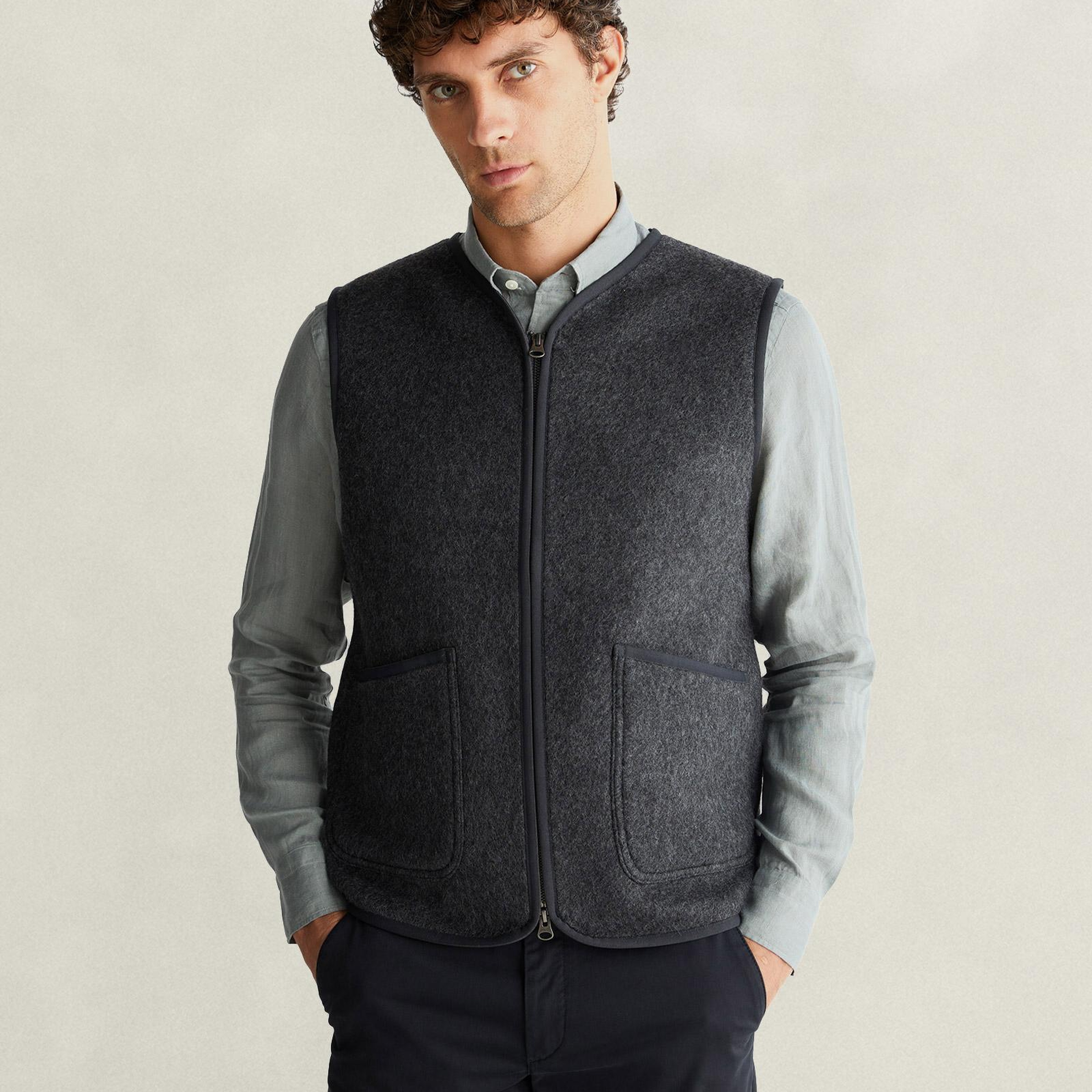GANT Erkek Gri Regular Fit Yelek
