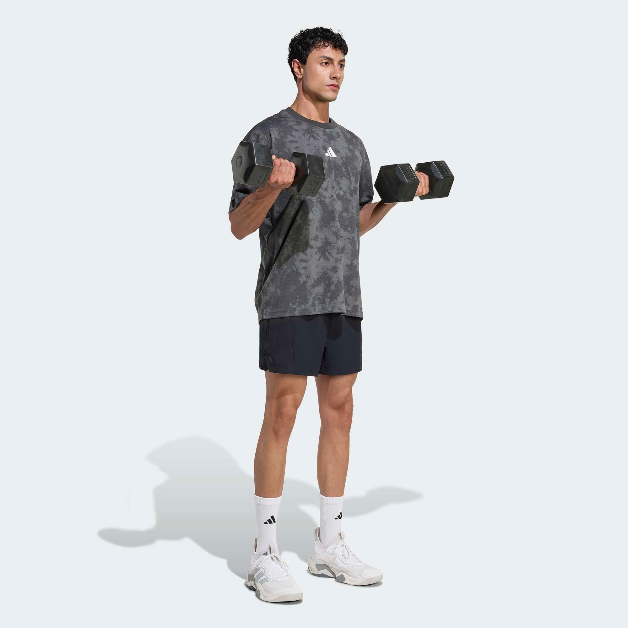 adidas Fun Training Grafik Erkek Siyah Antrenman T-Shirt