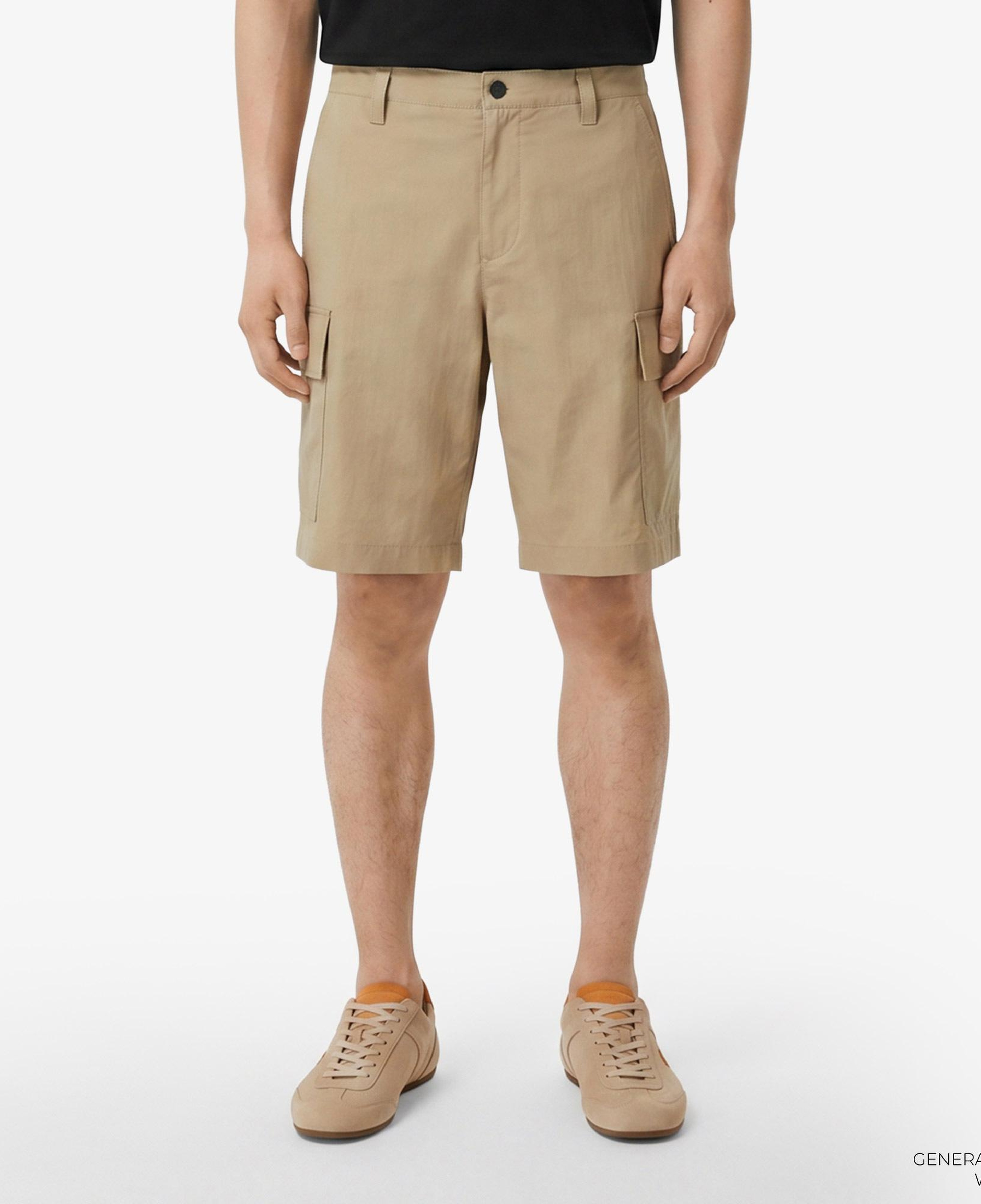 Burberry Erkek Bej Şort