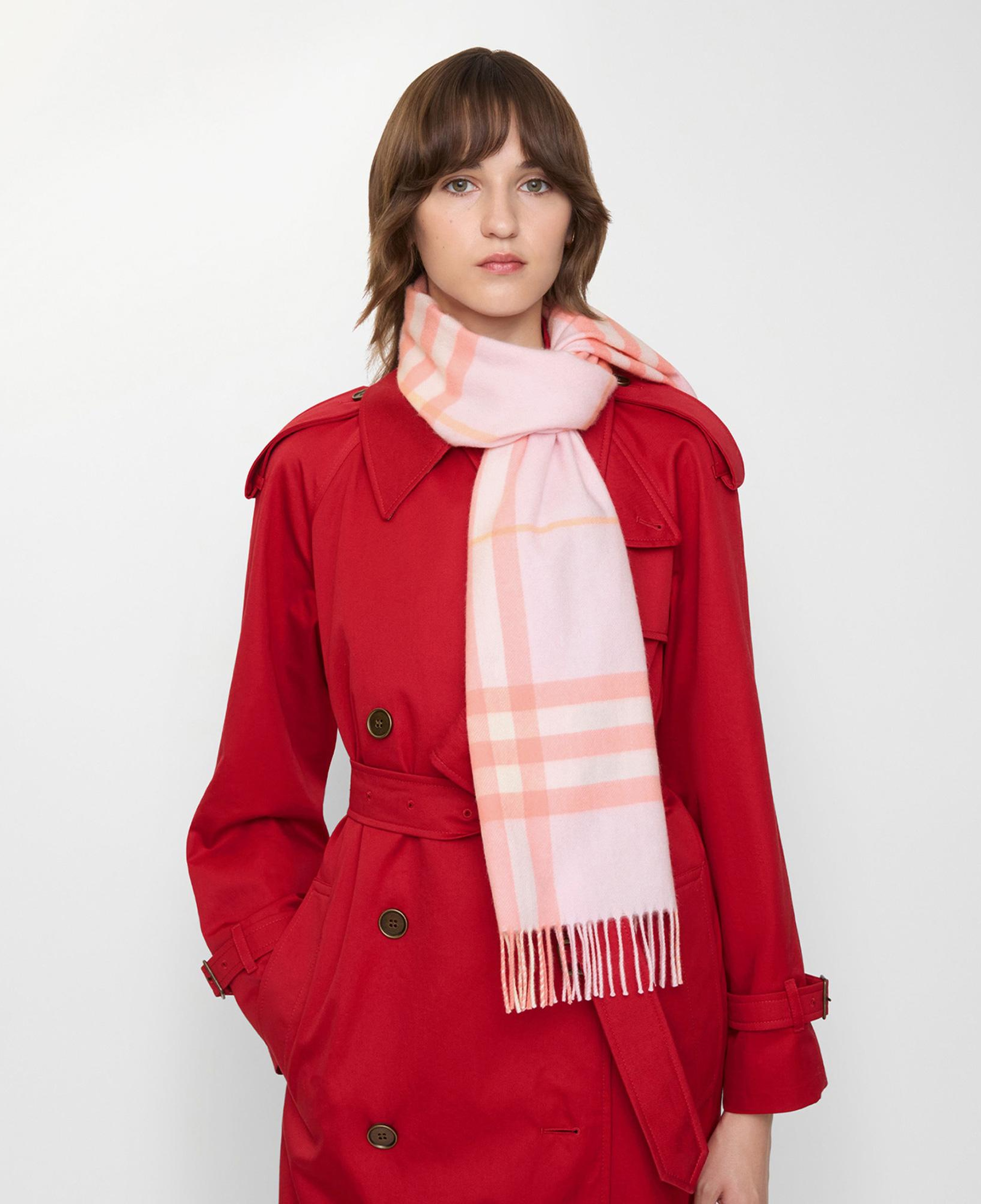 Burberry Gıant Check Kadın Pembe Atkı