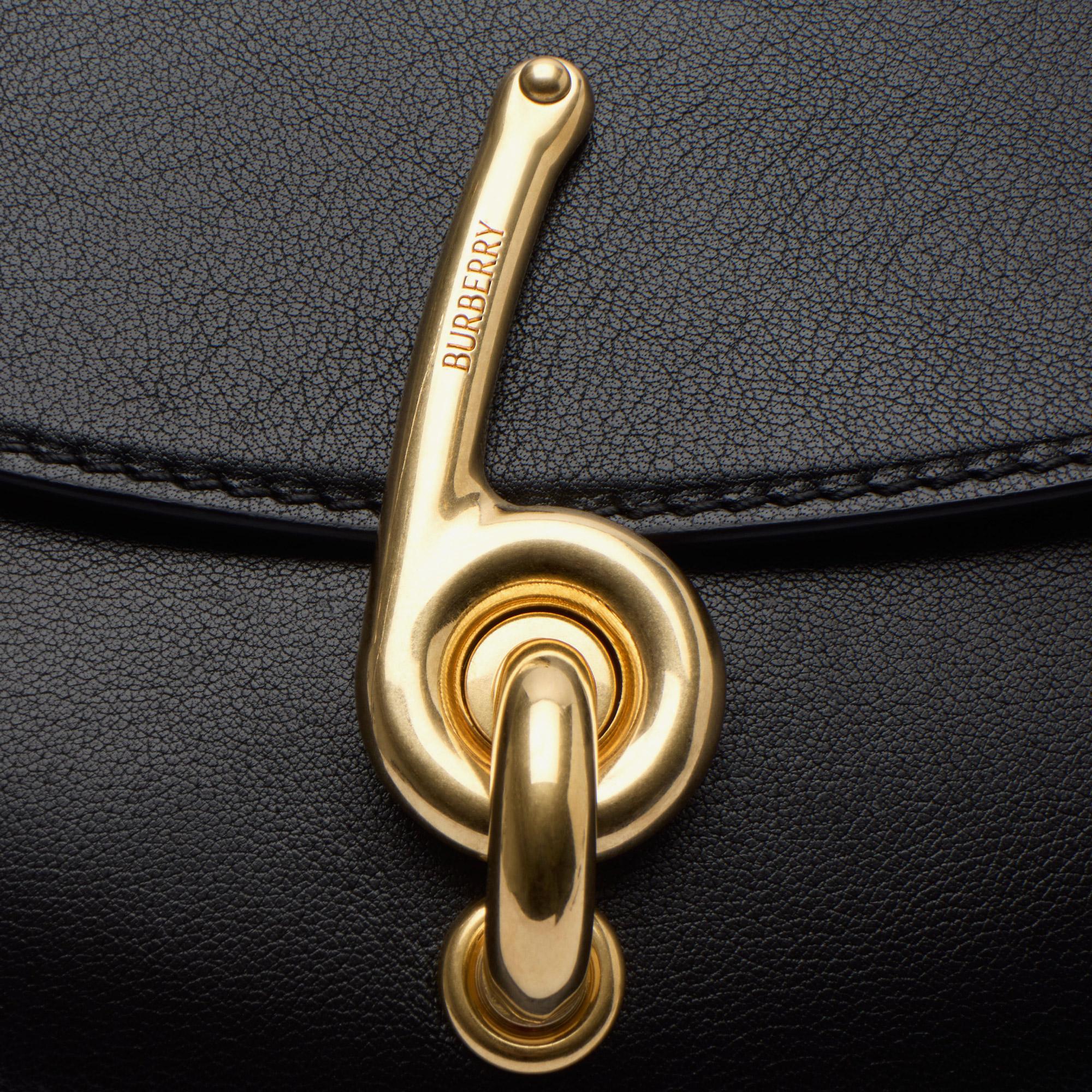 Burberry Bridle Kadın Siyah Çanta