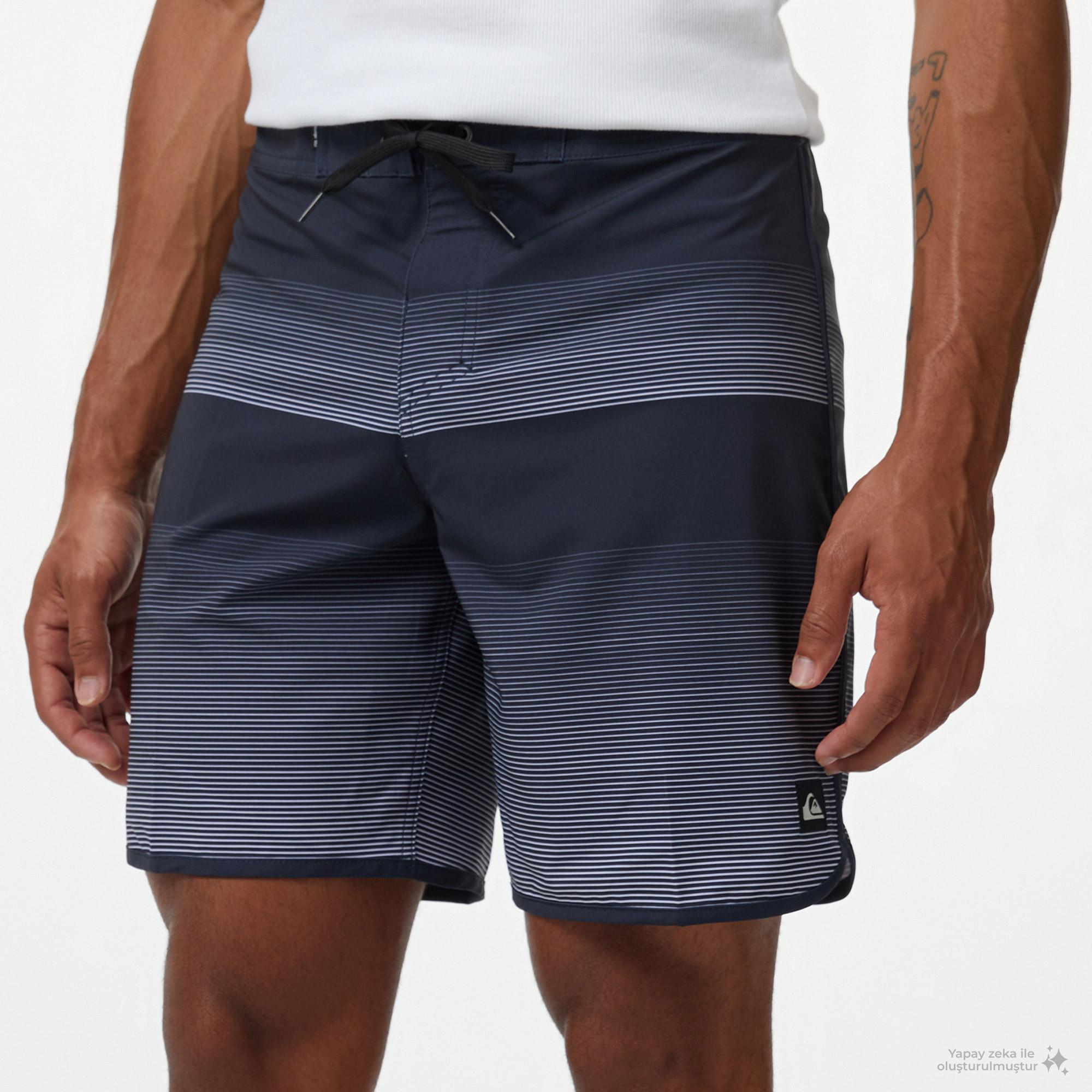 Quiksilver Surfsilk Scallop 18 Erkek Gri Deniz Şortu