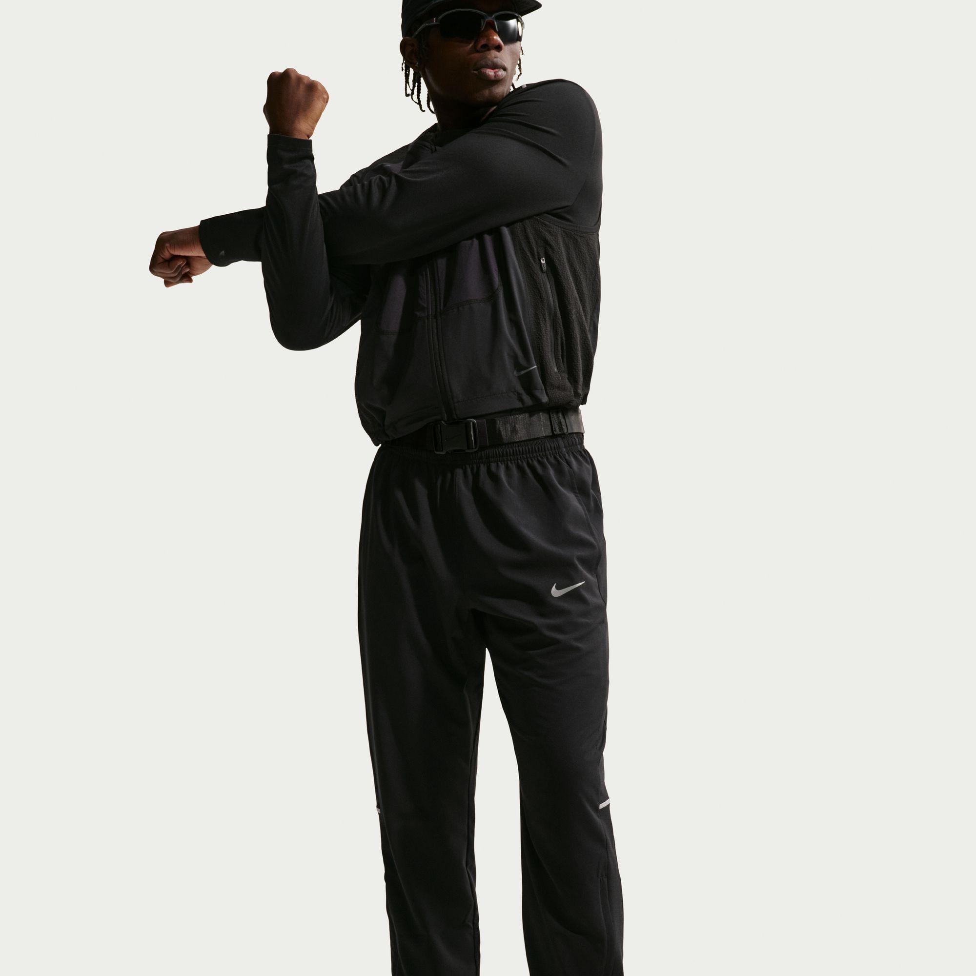 Nike Dri-Fit Miler Woven Erkek Siyah Eşofman Altı