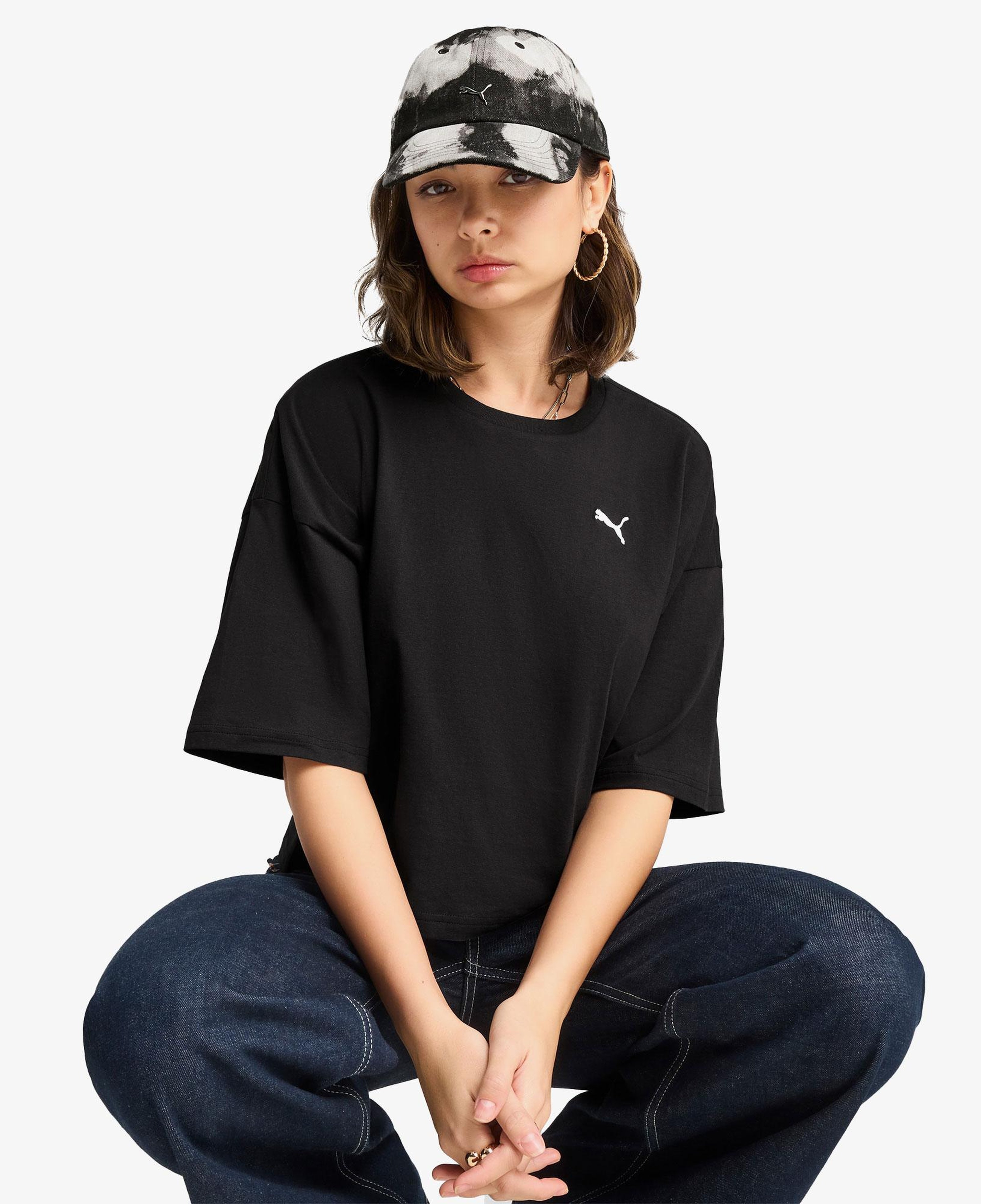 Puma Wardrobe Essentials Oversized Kadın Siyah T-Shirt