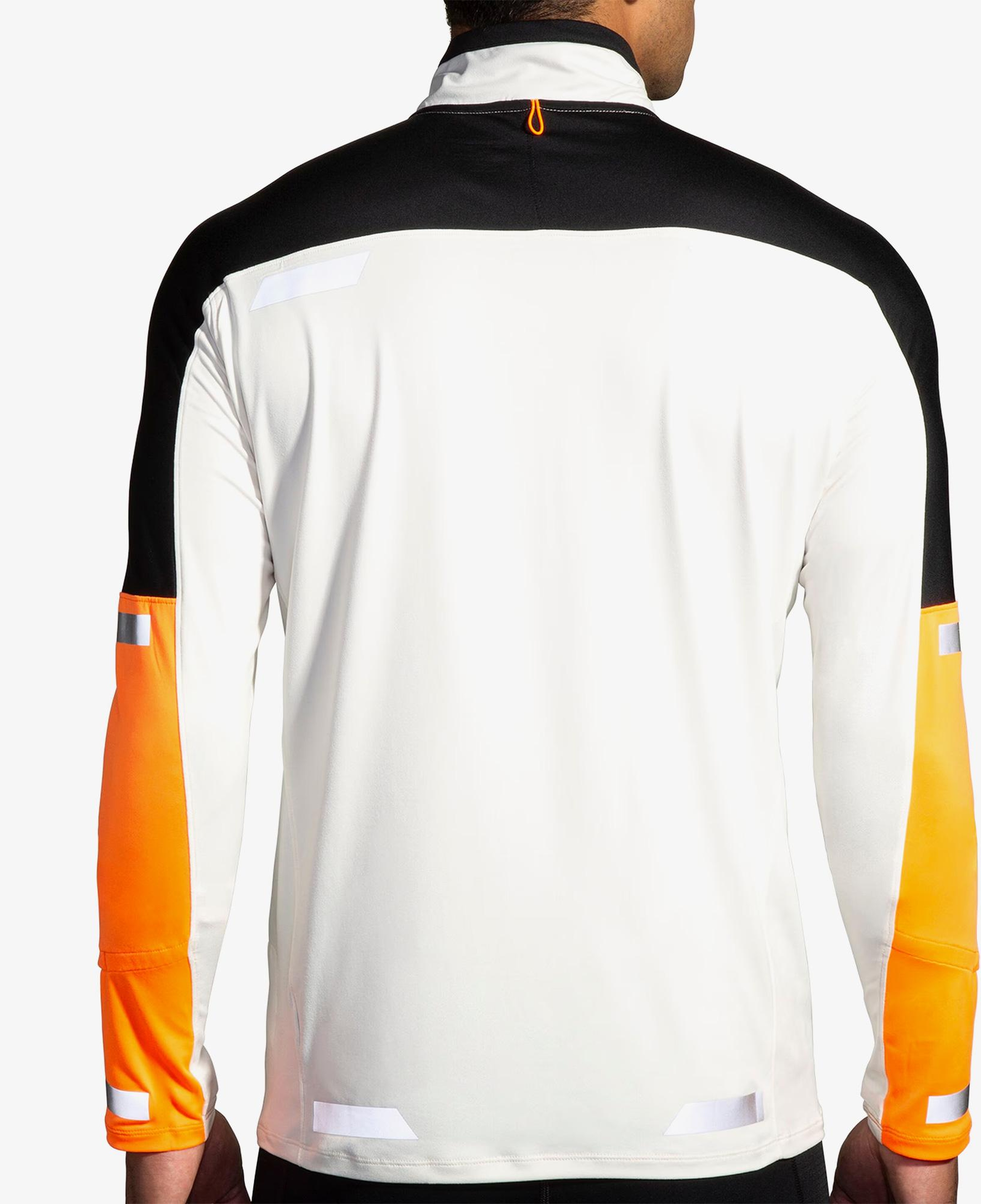 Brooks Run Visible 1/2 Zip 2.0 Erkek Beyaz T-Shirt
