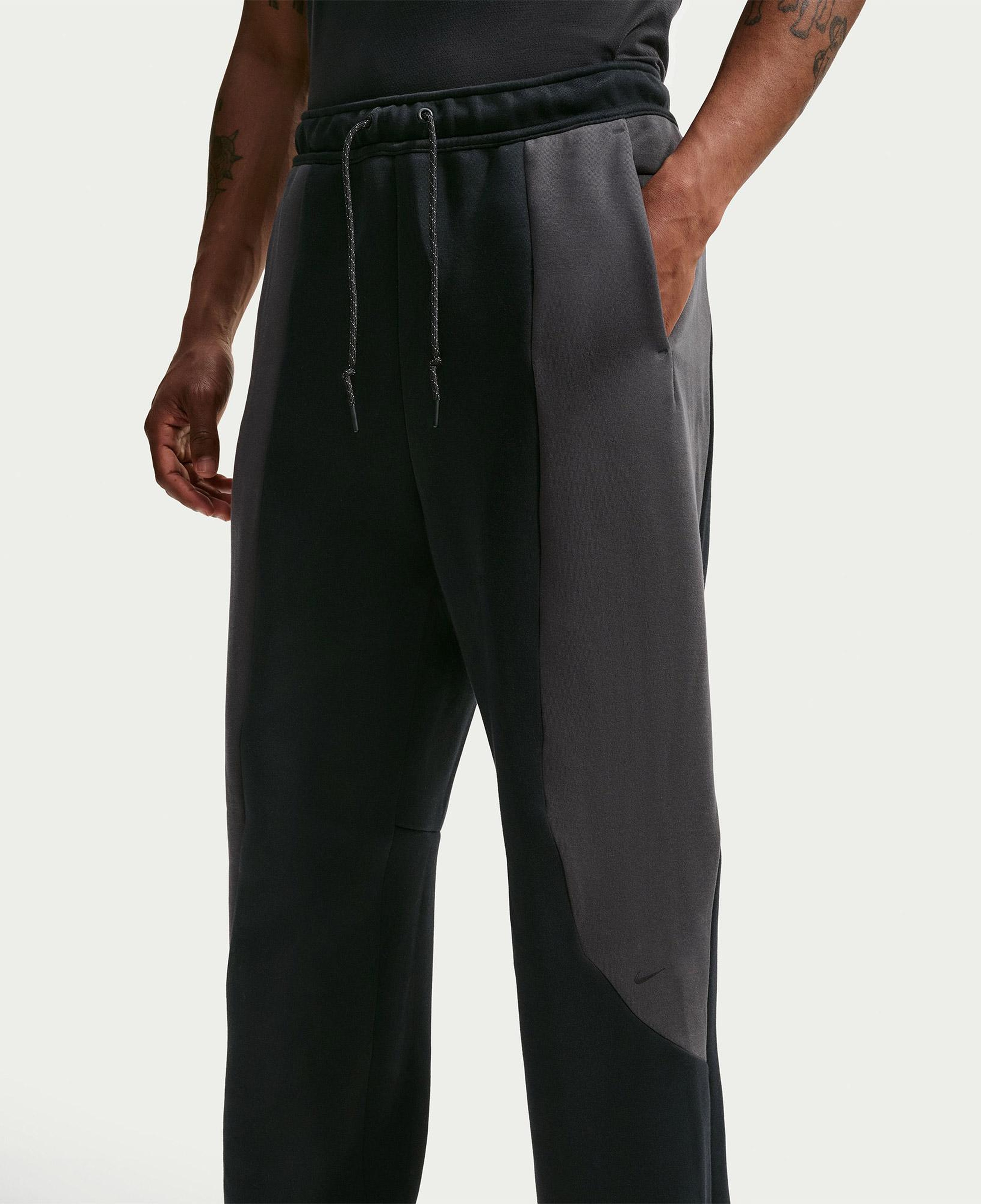 Nike Tech Fleece Pro Erkek Siyah Eşofman Altı