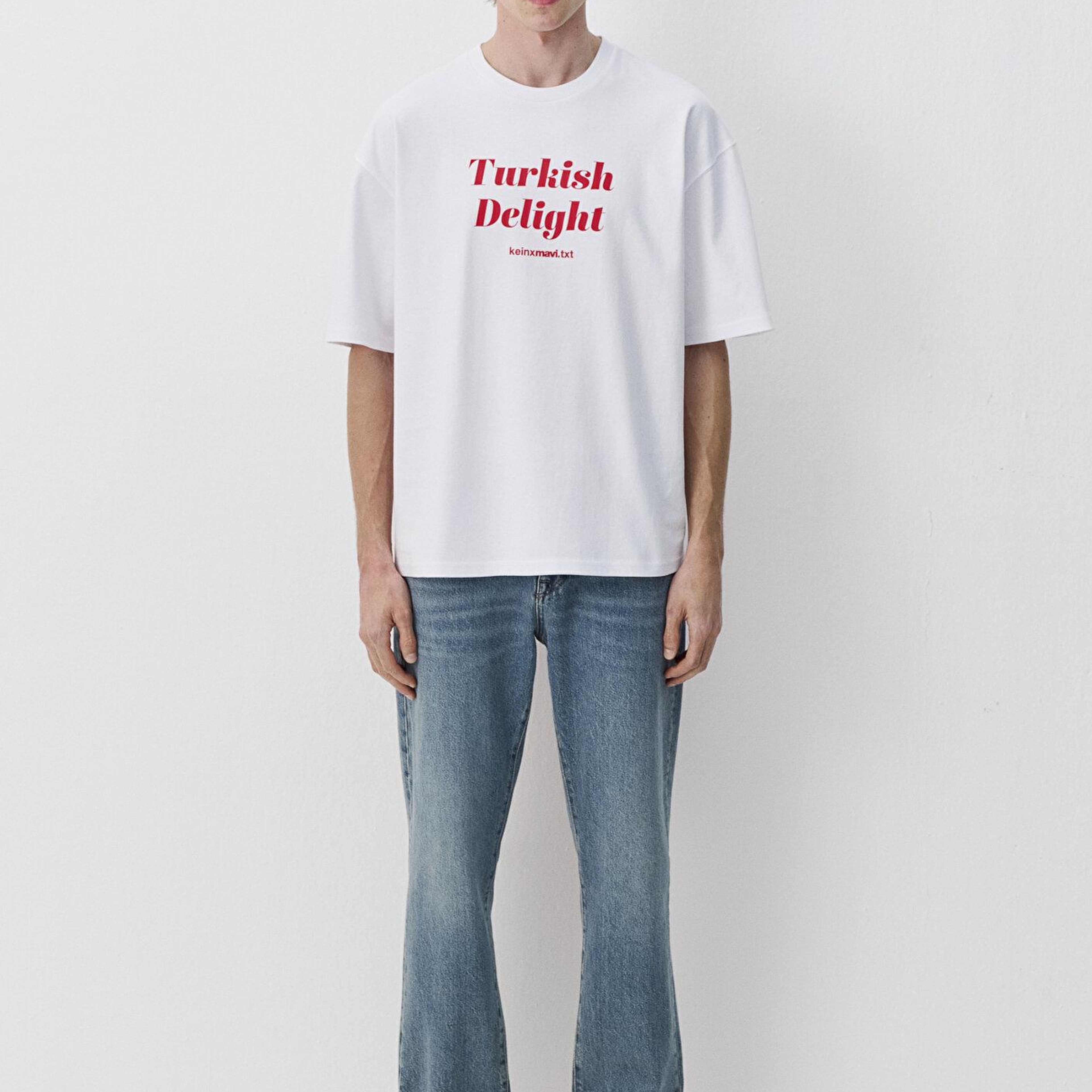 Mavi Turkish Delight Baskılı Beyaz Tişört Oversize / Geniş Kesim 0620008-620