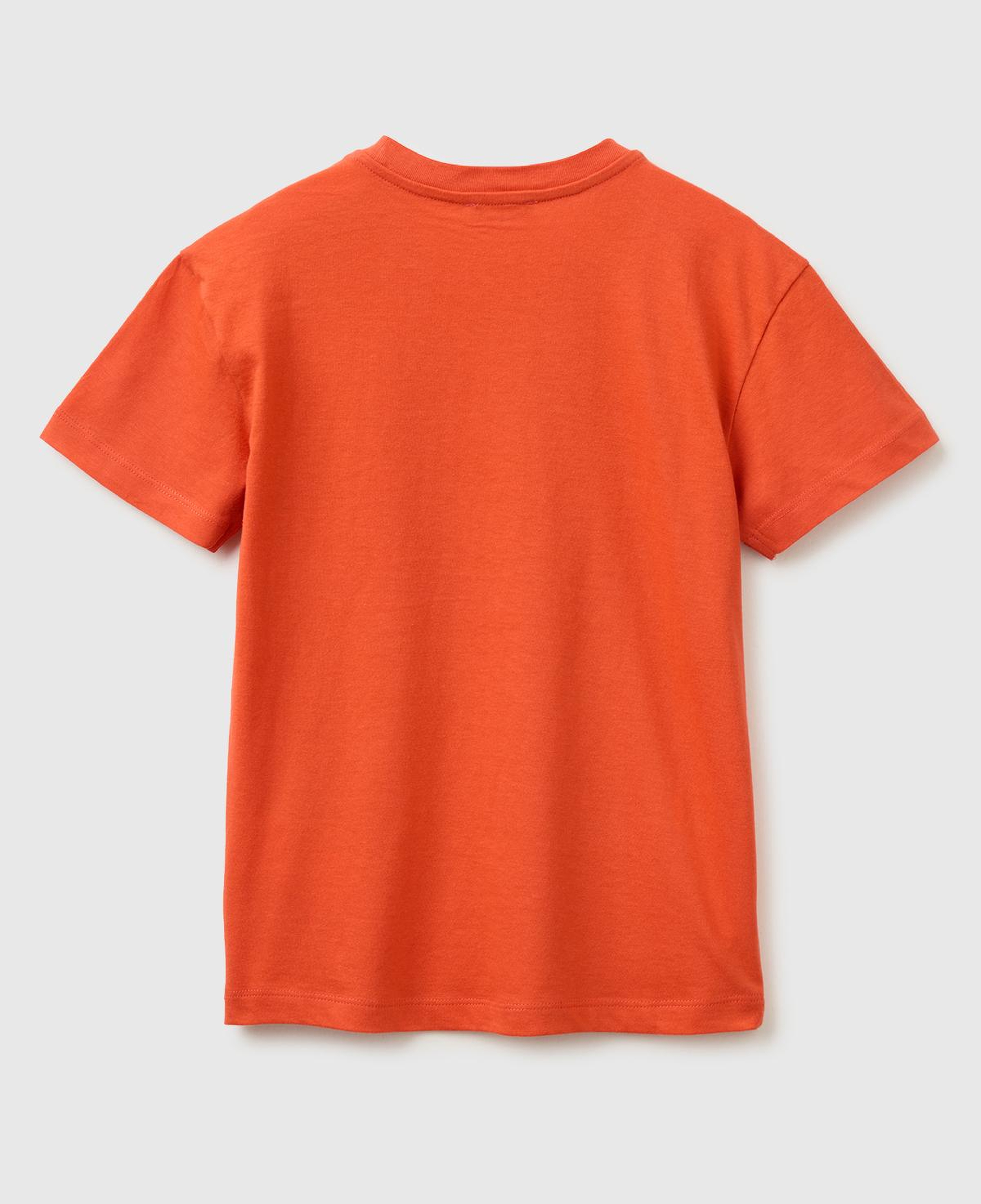 Erkek Çocuk Kırmızı Logo Baskı Detaylı Relaxed Fit T-Shirt
