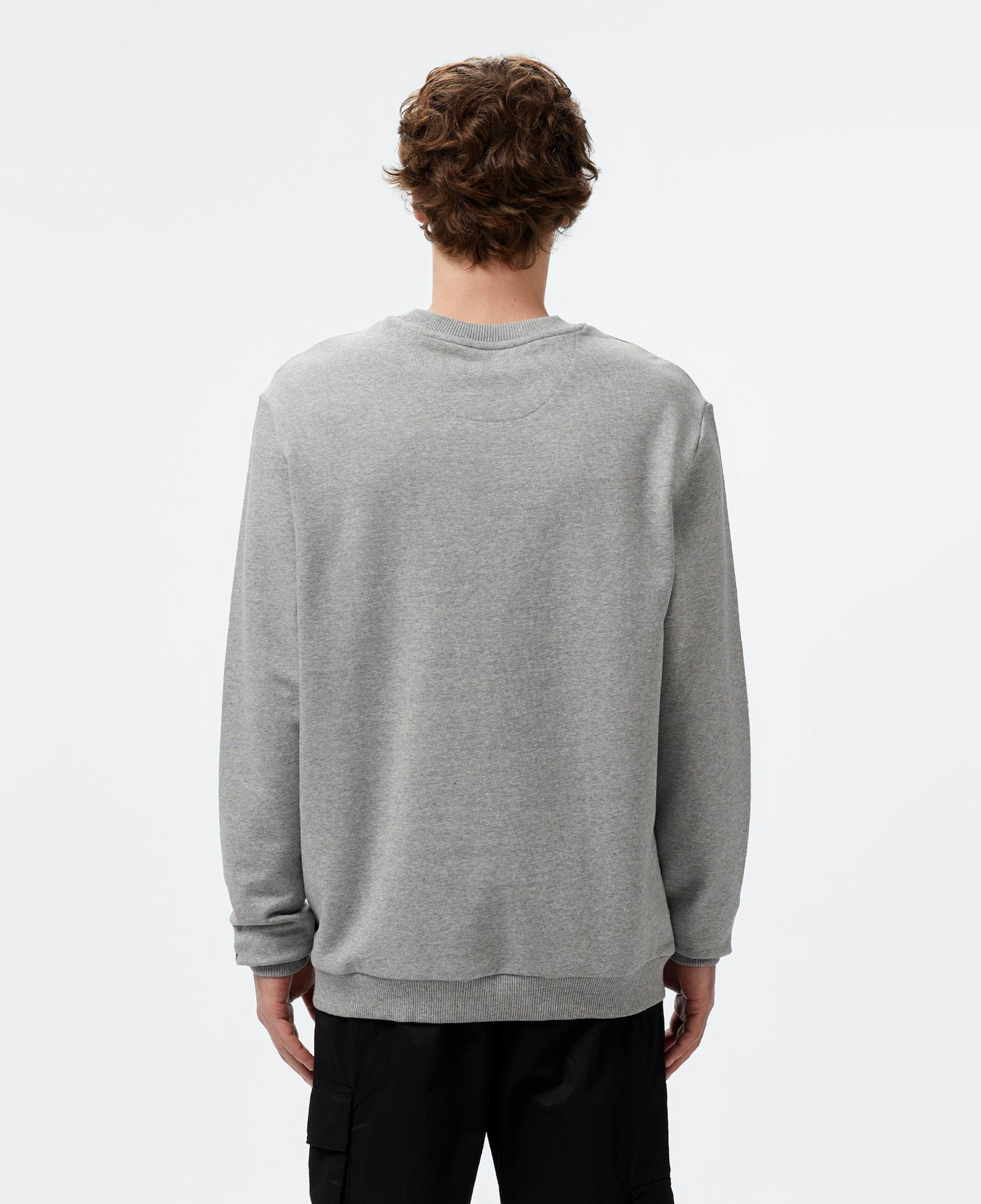 New Balance Bujin Boxing Erkek Gri Sweatshirt