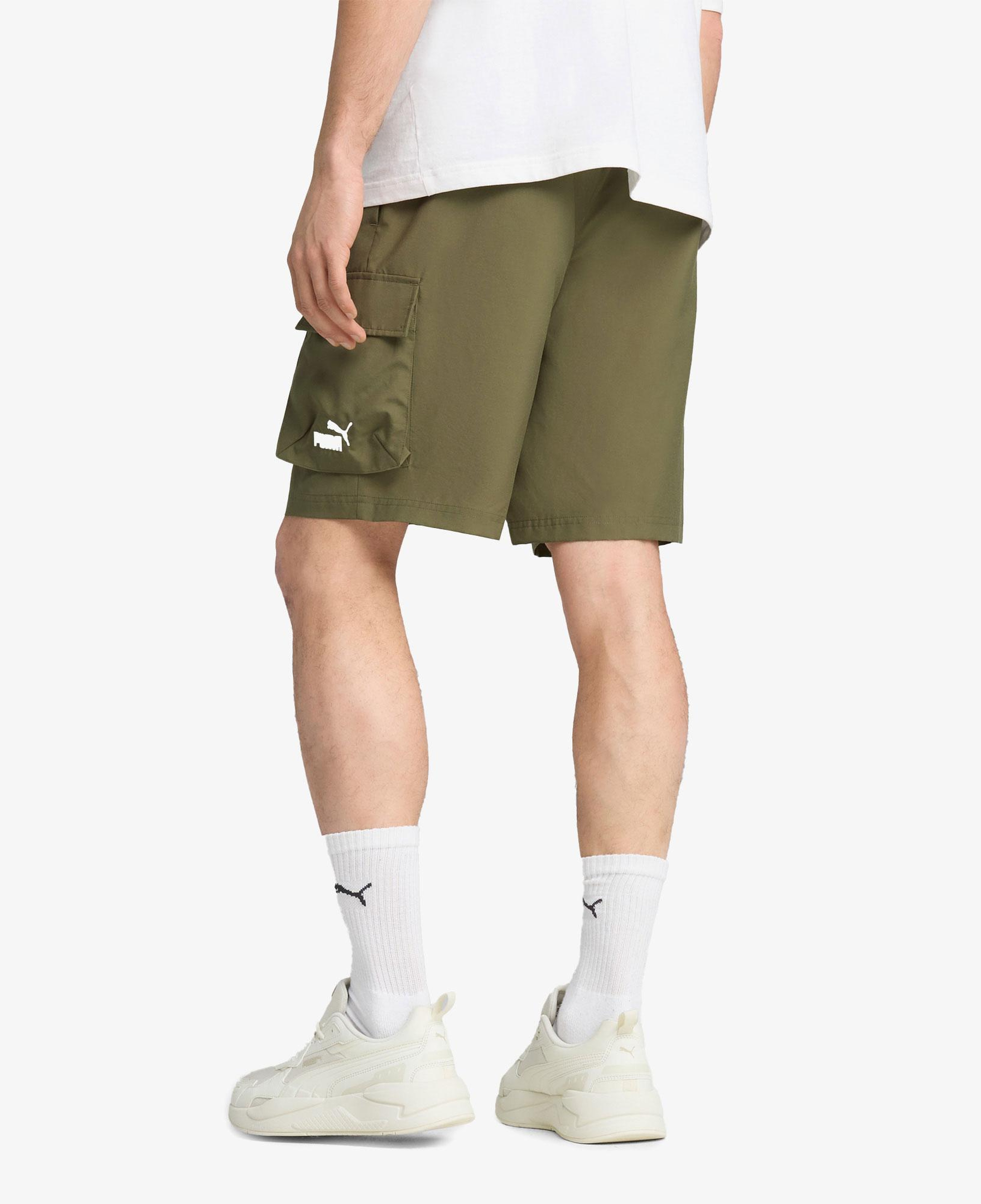 Puma Essentials Erkek Yeşil Şort