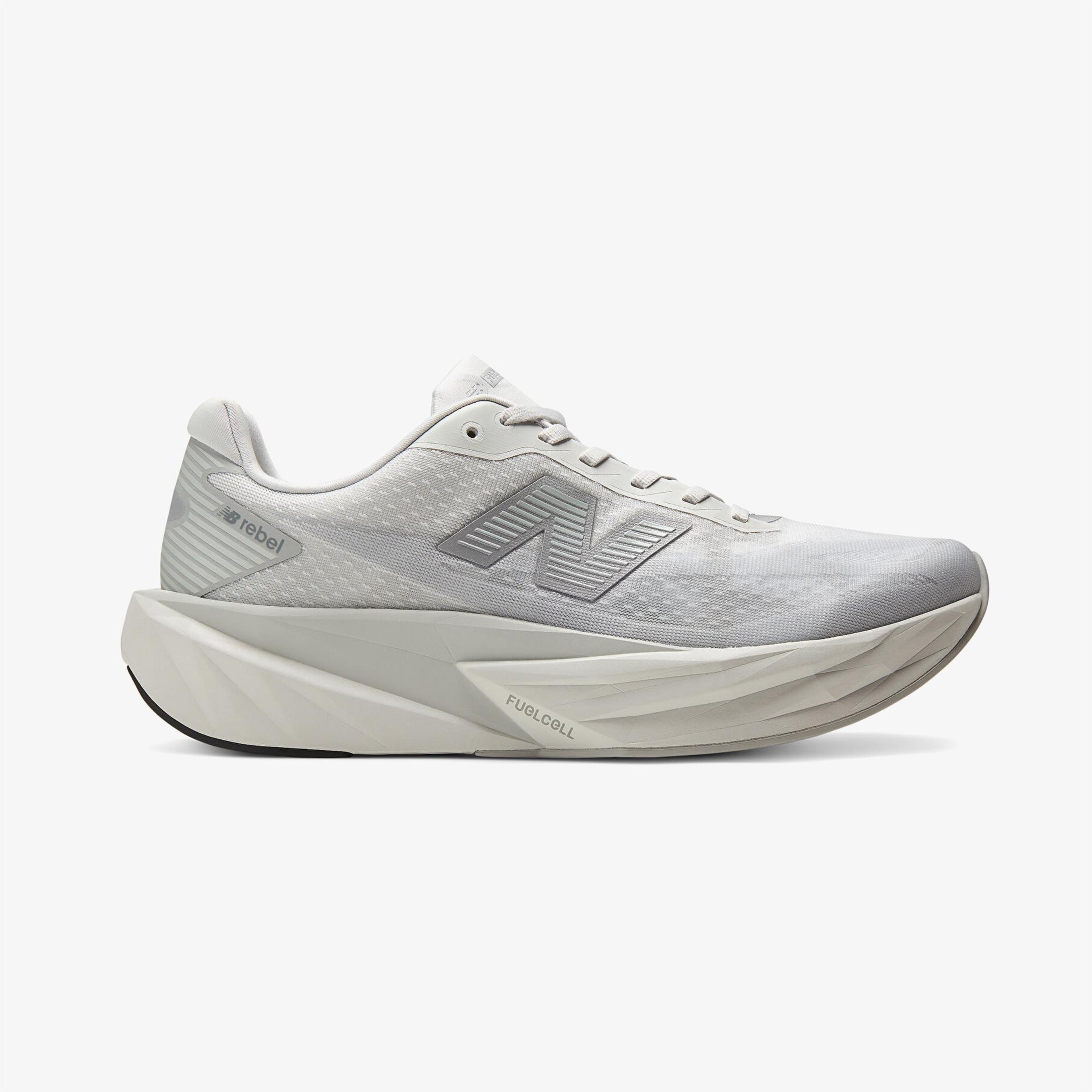 New Balance FuelCell Rebel v5 Erkek Gri Koşu Ayakkabısı