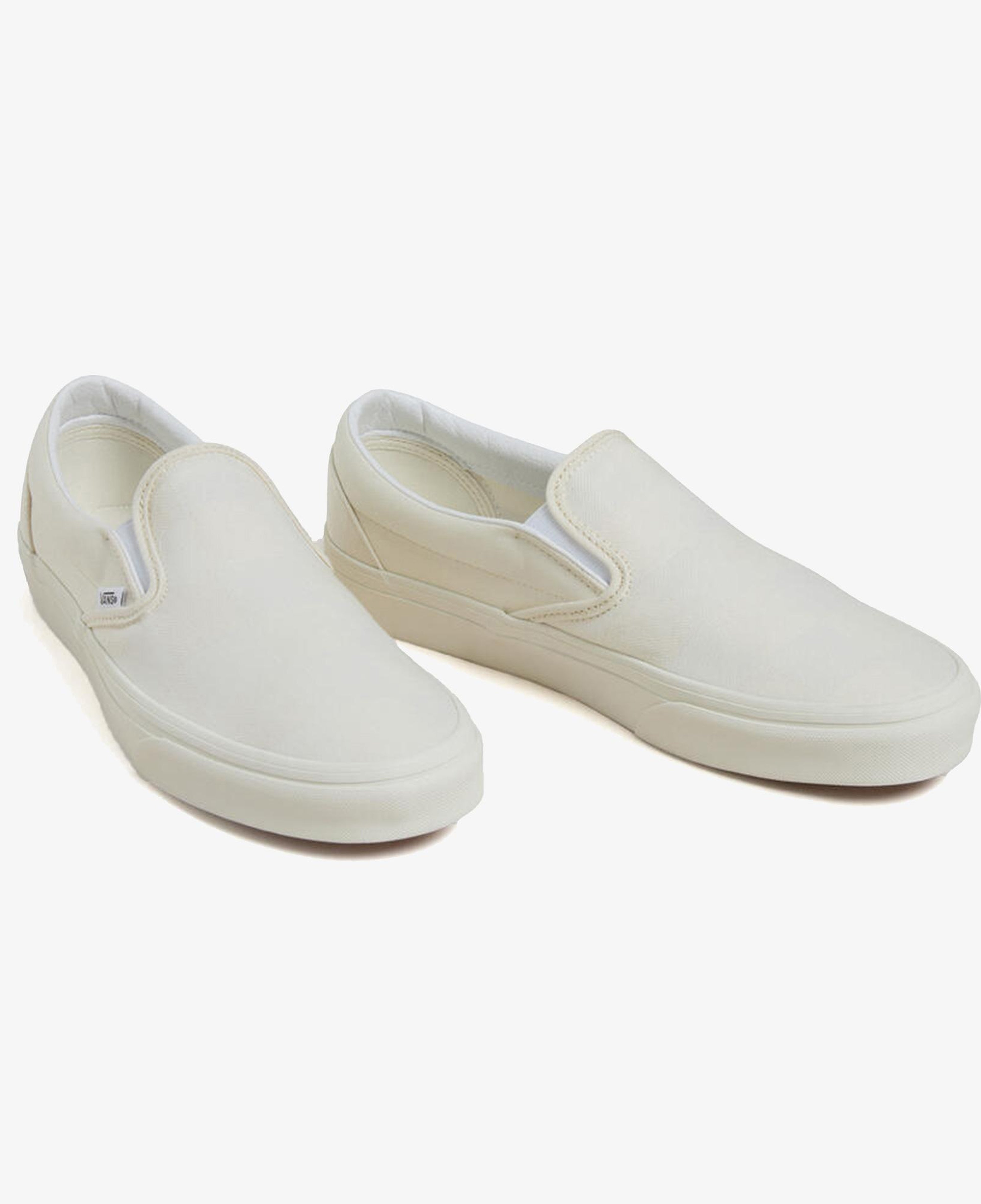 Vans Classic Slip-On Kadın Beyaz Sneaker