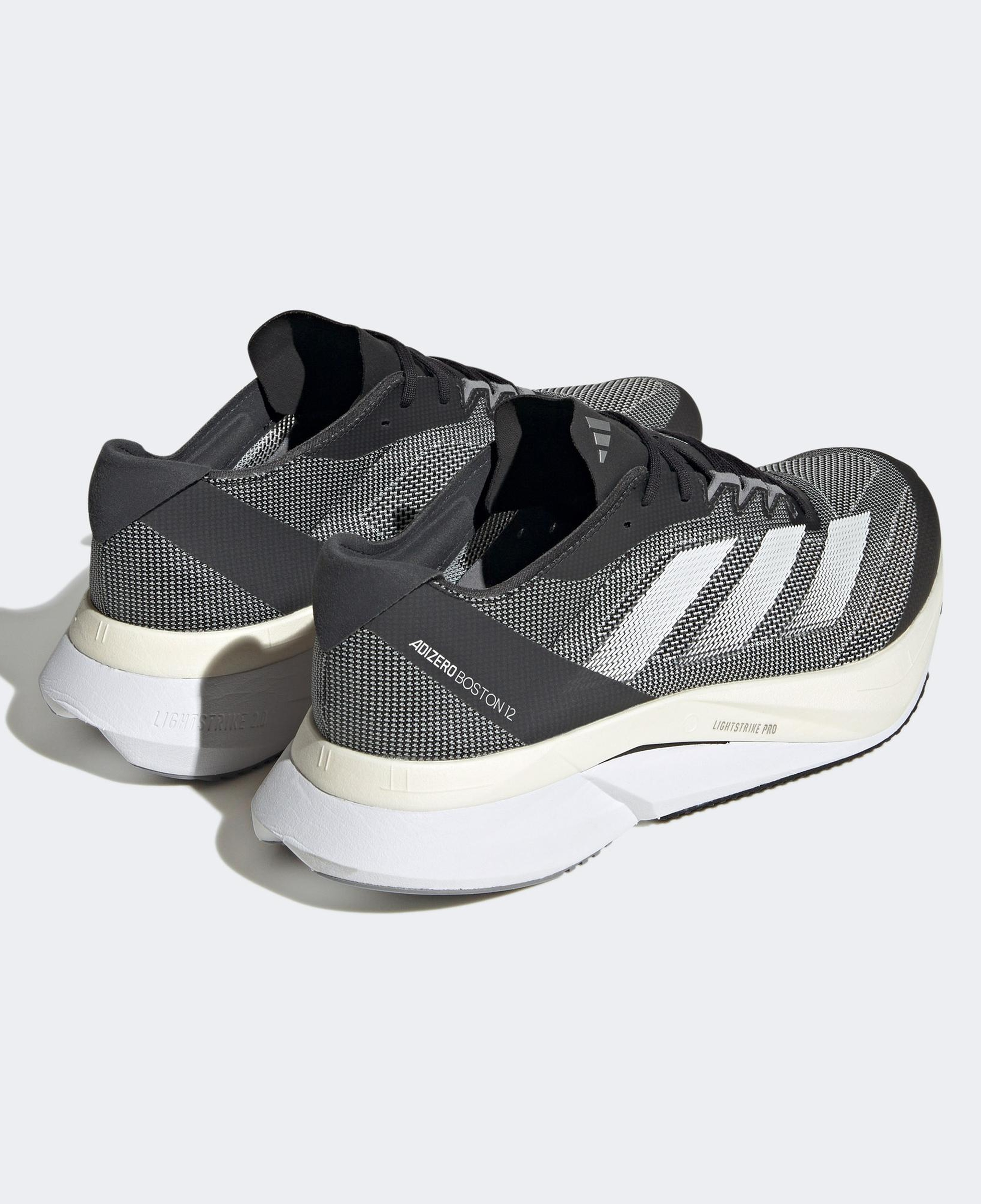 adidas Adizero Boston 12 Erkek Gri Koşu Ayakkabısı