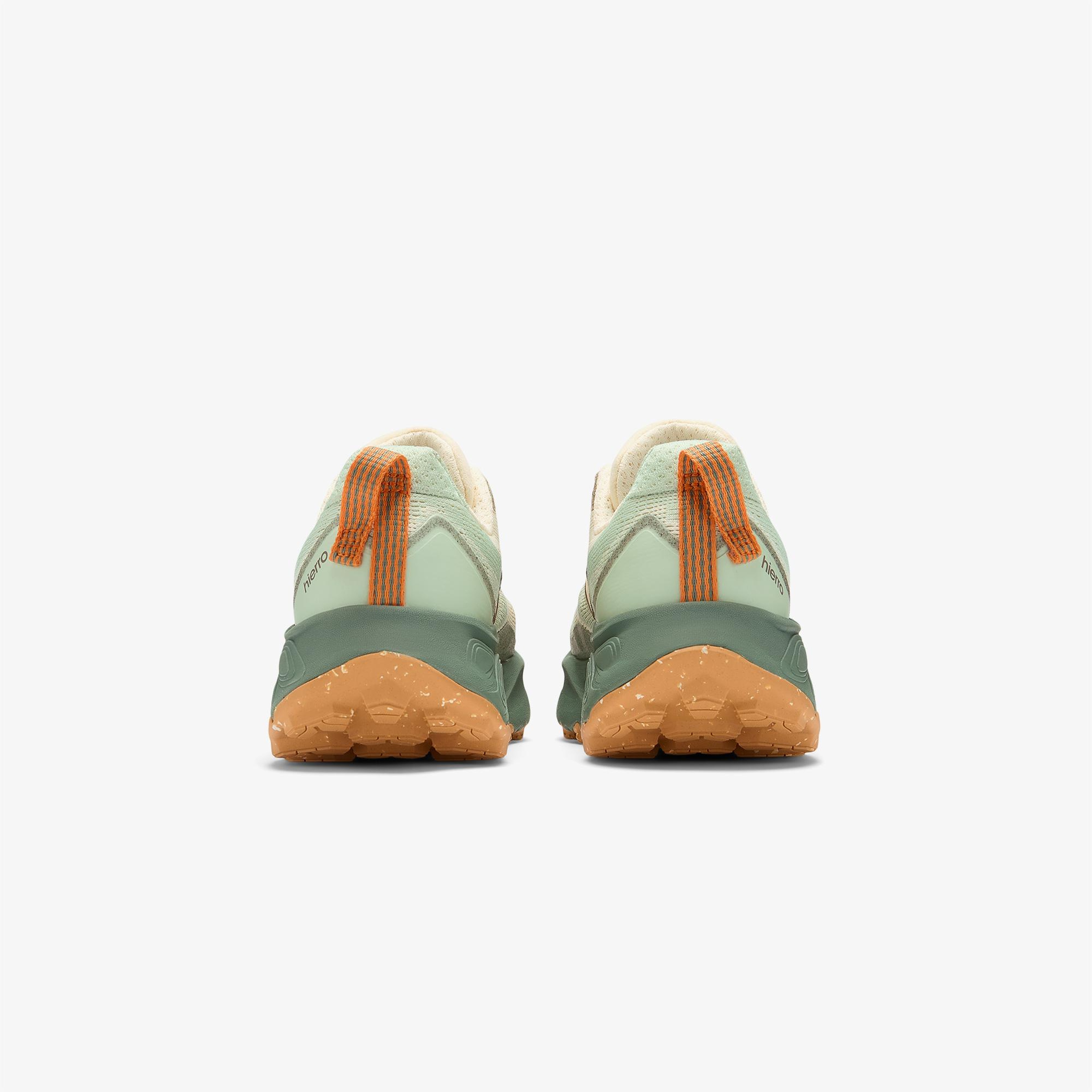 New Balance Fresh Foam X Hierro v9 Kadın Krem Koşu Ayakkabısı