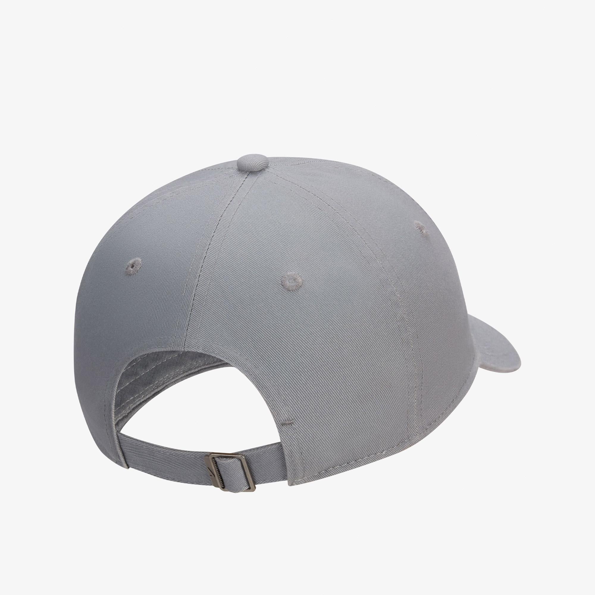Nike Club Yumuşak Futura Yıkanmış Unisex Gri Şapka