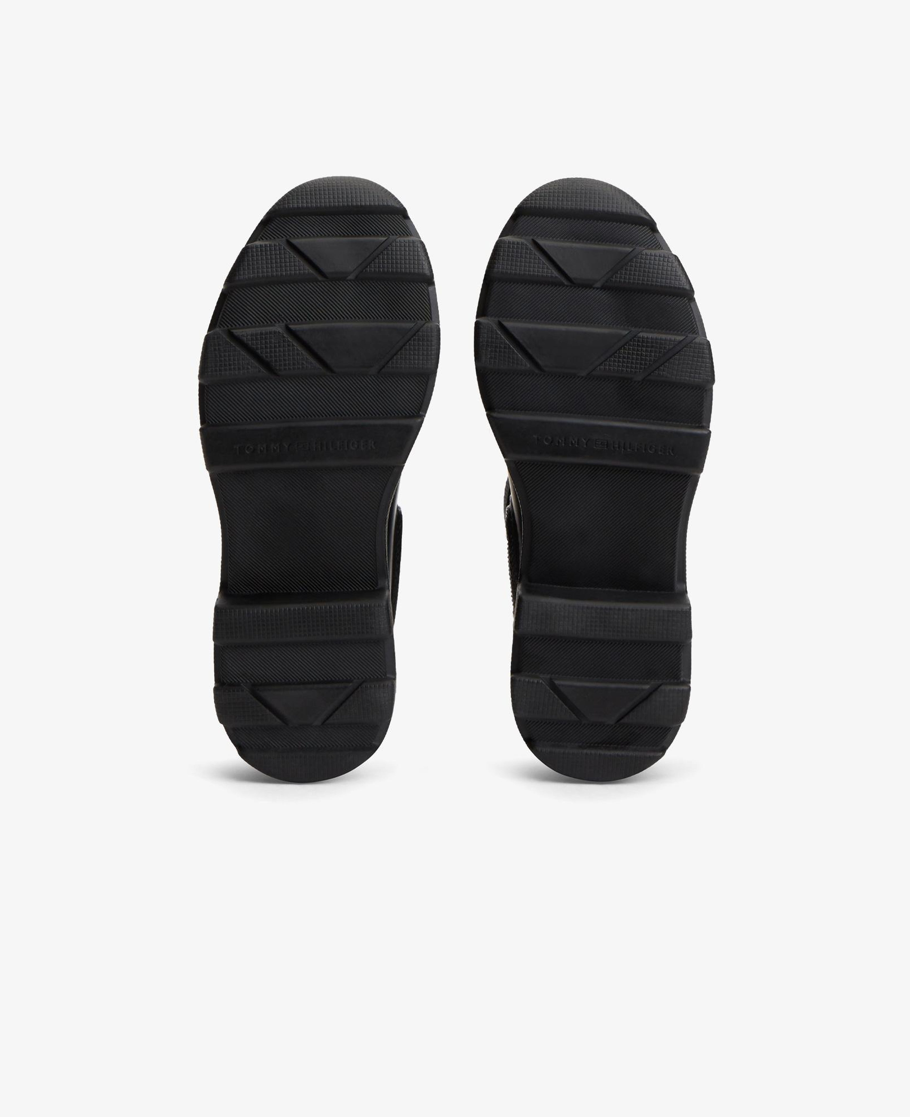 Tommy Hilfiger Rubber Flag Cleated Kadın Siyah Bot
