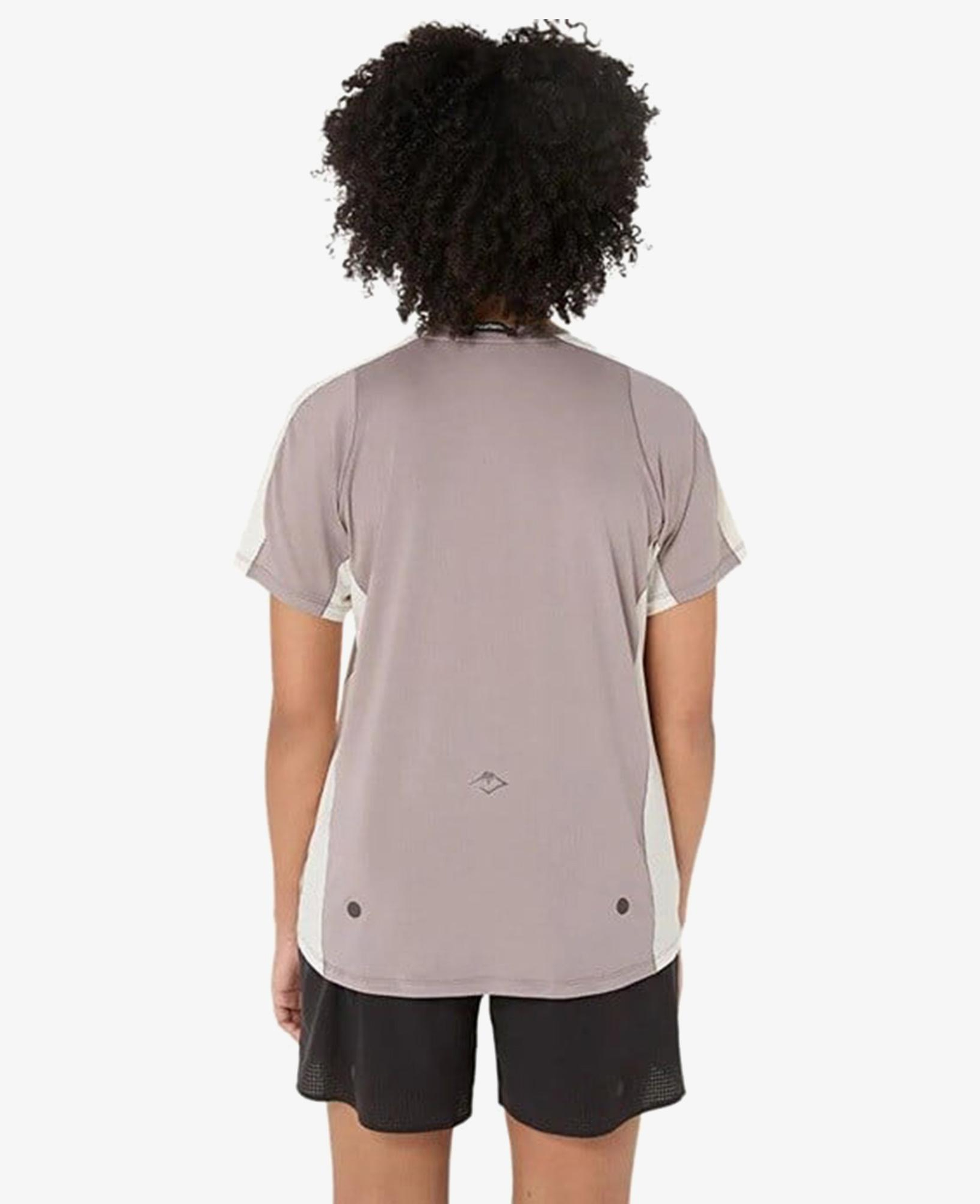 Asics Fujitrail Elite Ss Top Kadın Gri T-Shirt