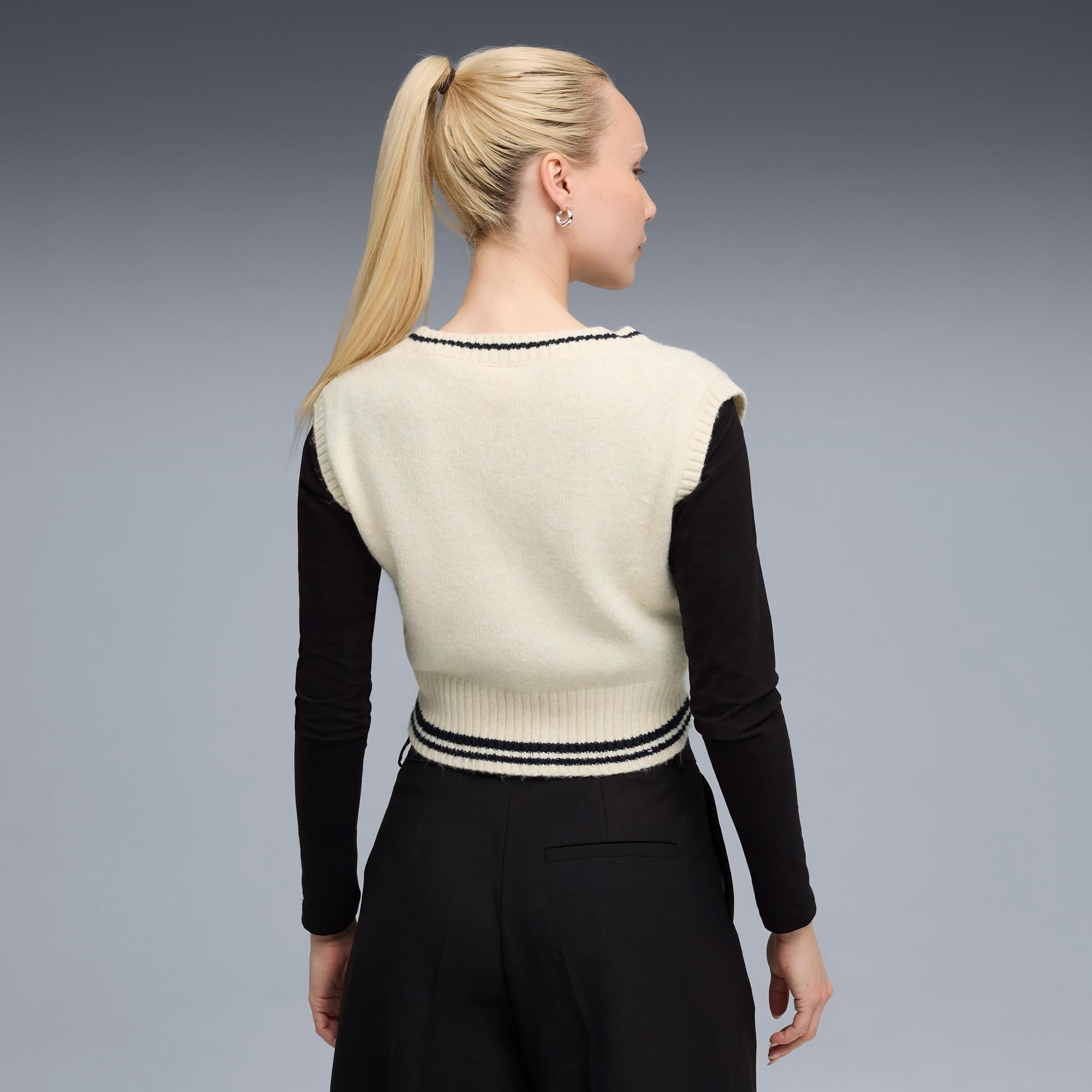 Puma Essentials Kadın Krem Süveter