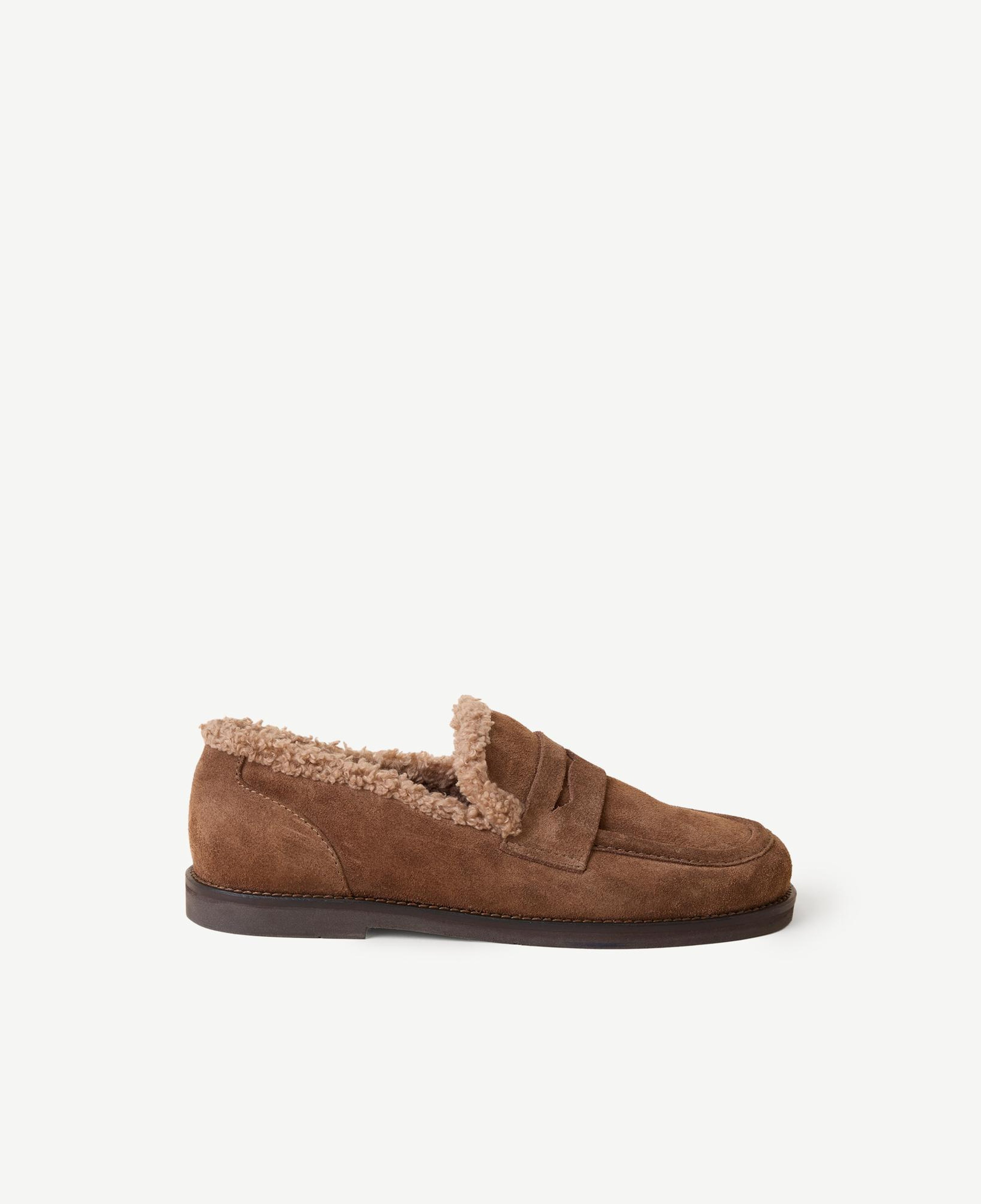YARGICI Kürklü Geniş Burunlu Süet Loafer