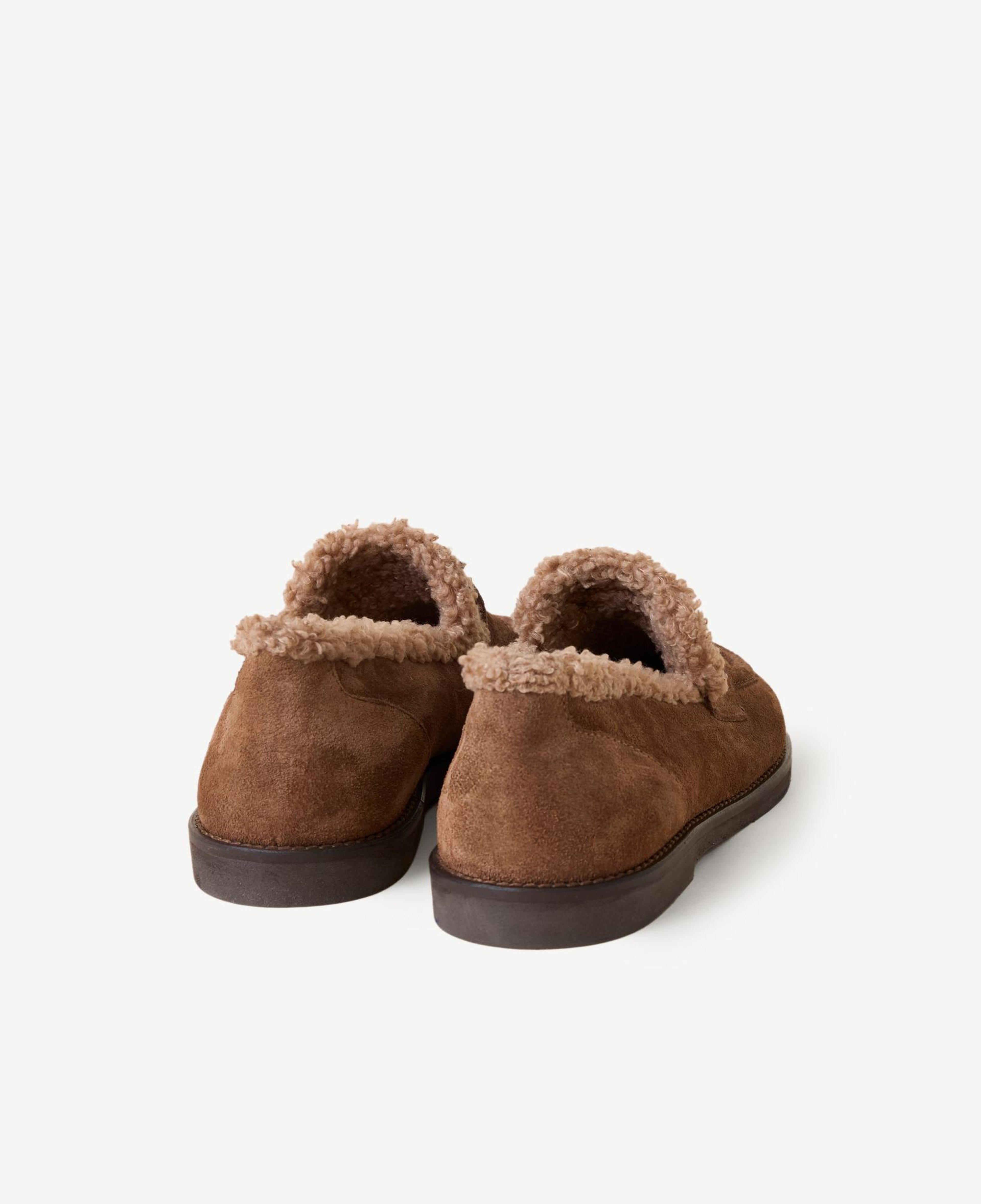 YARGICI Kürklü Geniş Burunlu Süet Loafer