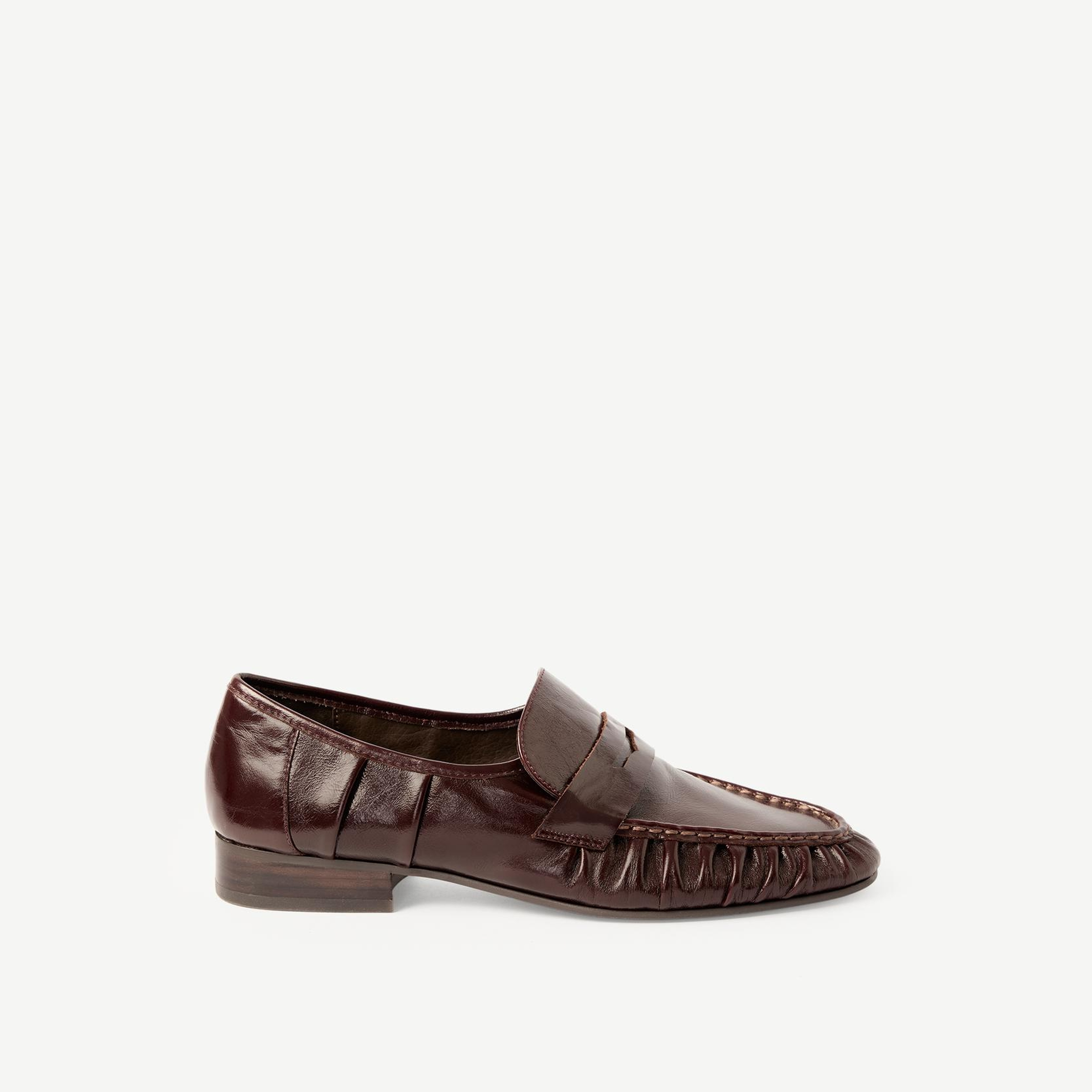 YARGICI Parlak Deri Loafer