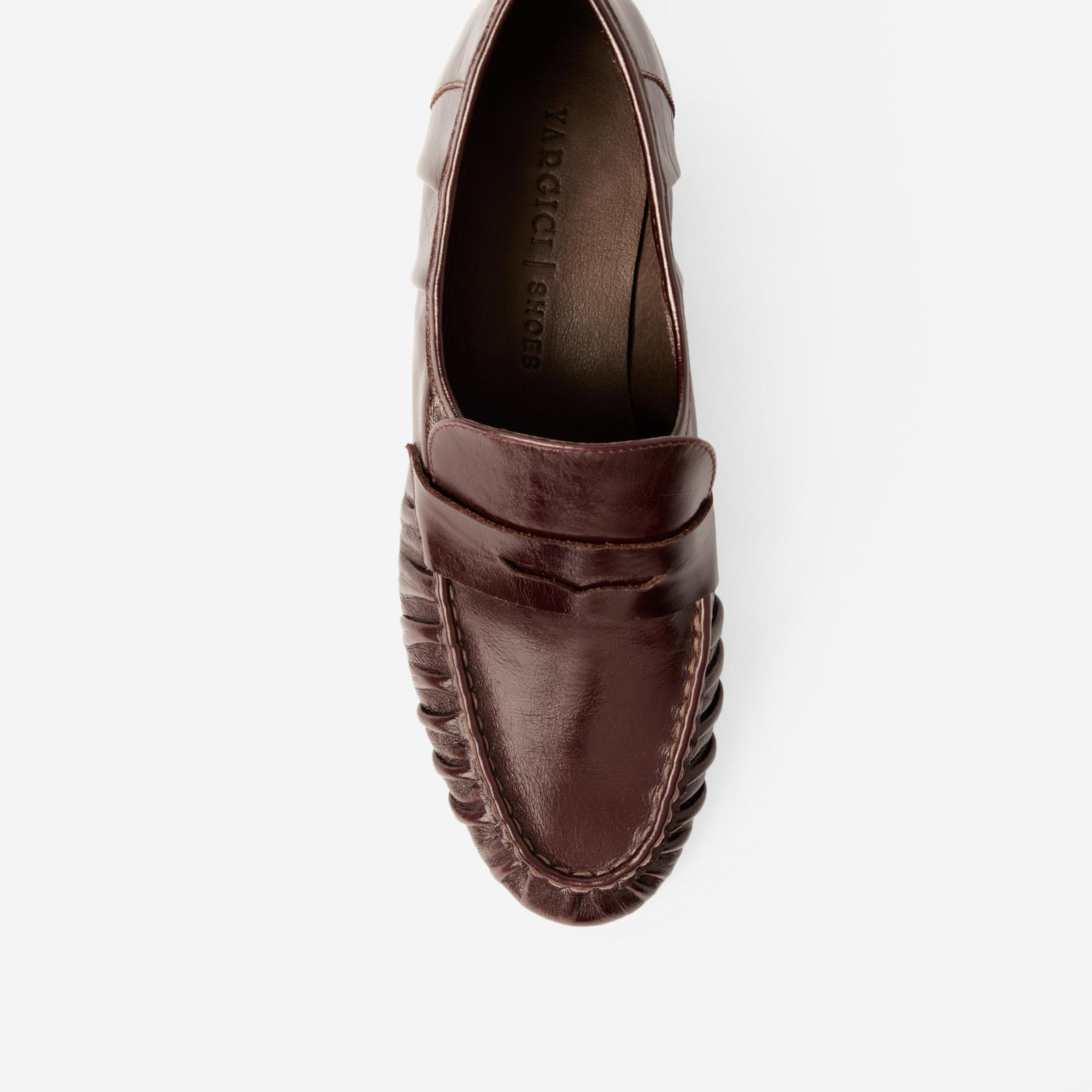 YARGICI Parlak Deri Loafer