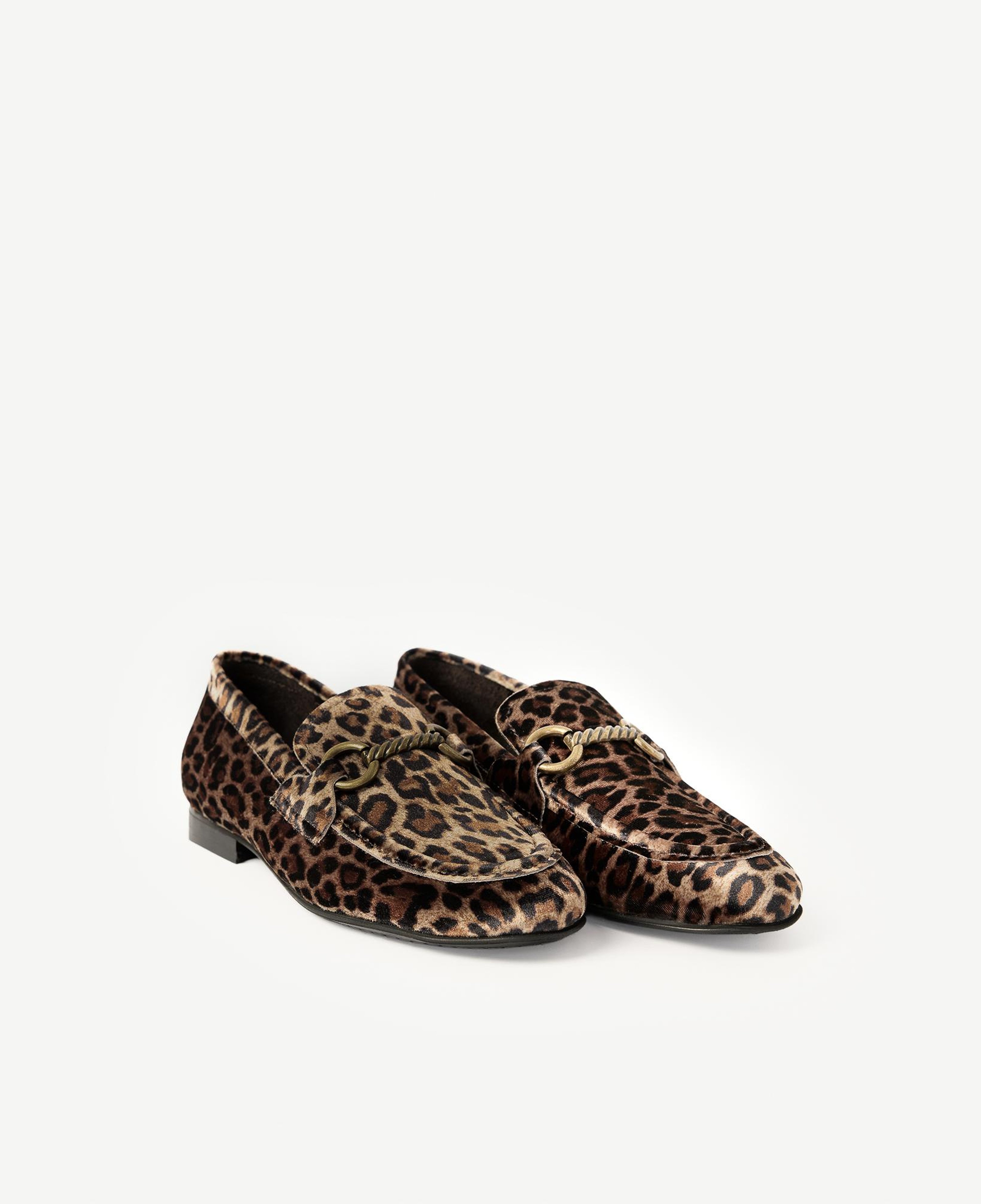 YARGICI Leopar Baskılı Kadife İnce Tabanlı Loafer