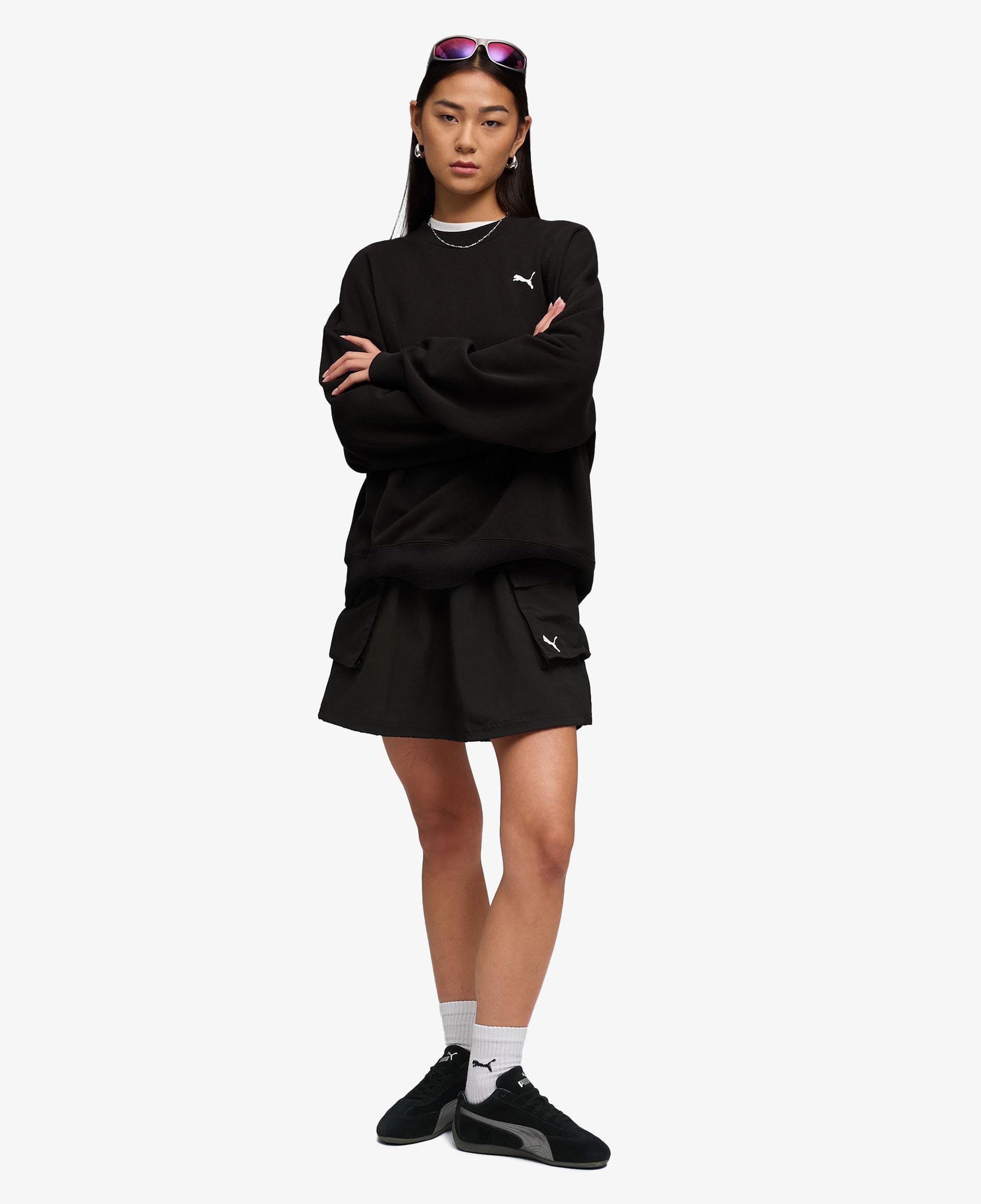 Puma Wardrobe Essentials Crew Kadın Siyah Sweatshirt