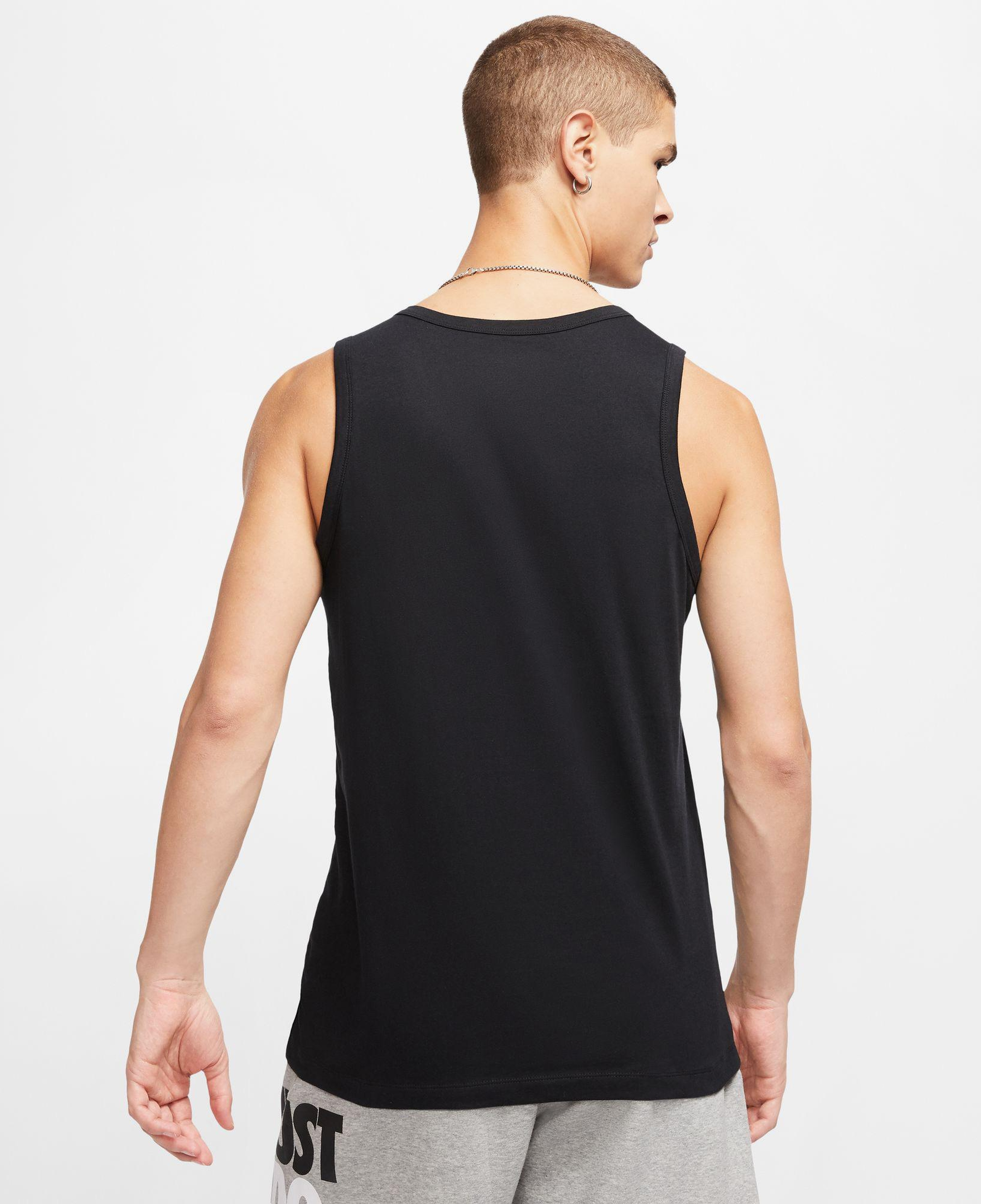Nike Sportswear Club Erkek Siyah Kolsuz T-Shirt