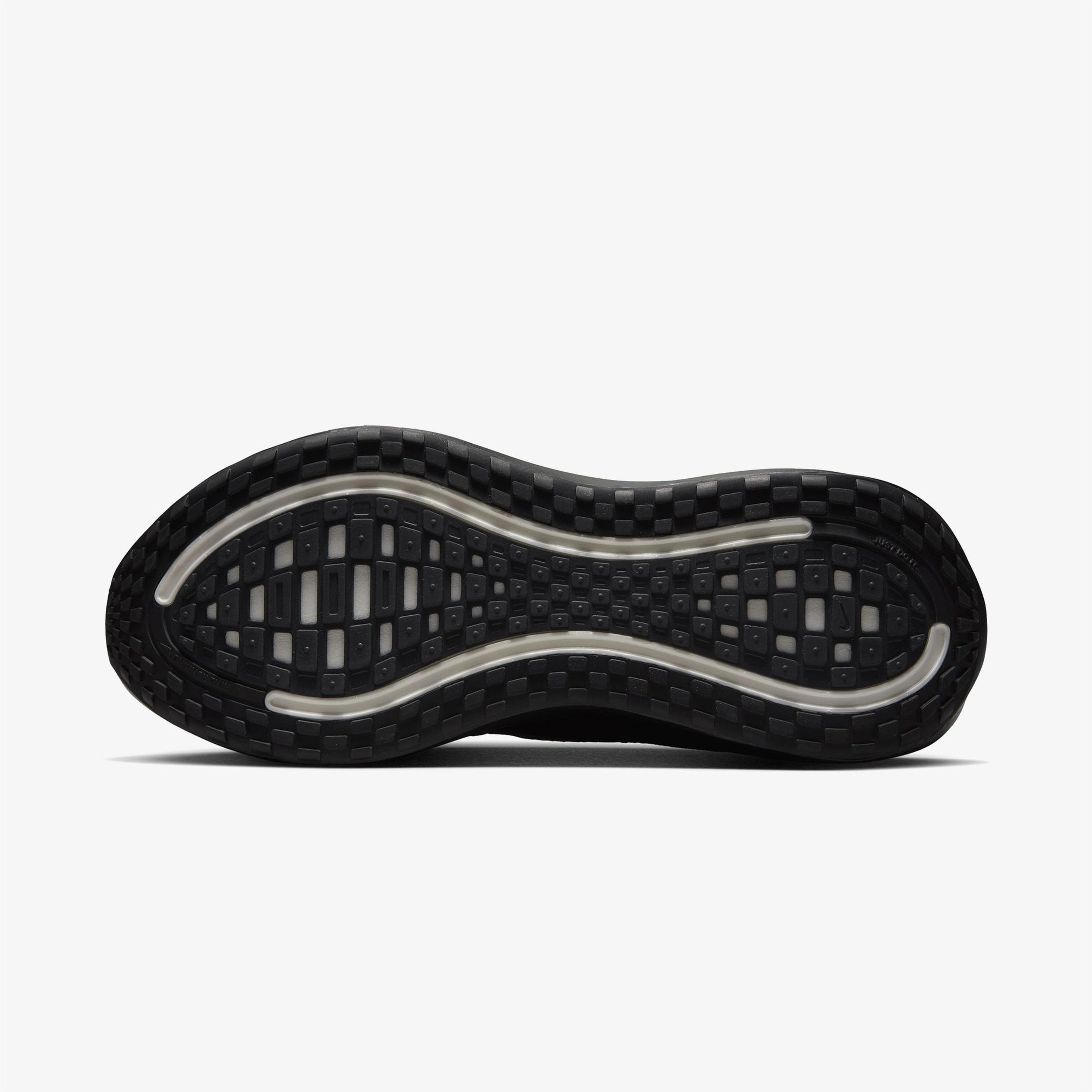 Nike Vomero Plus Erkek Siyah Koşu Ayakkabısı