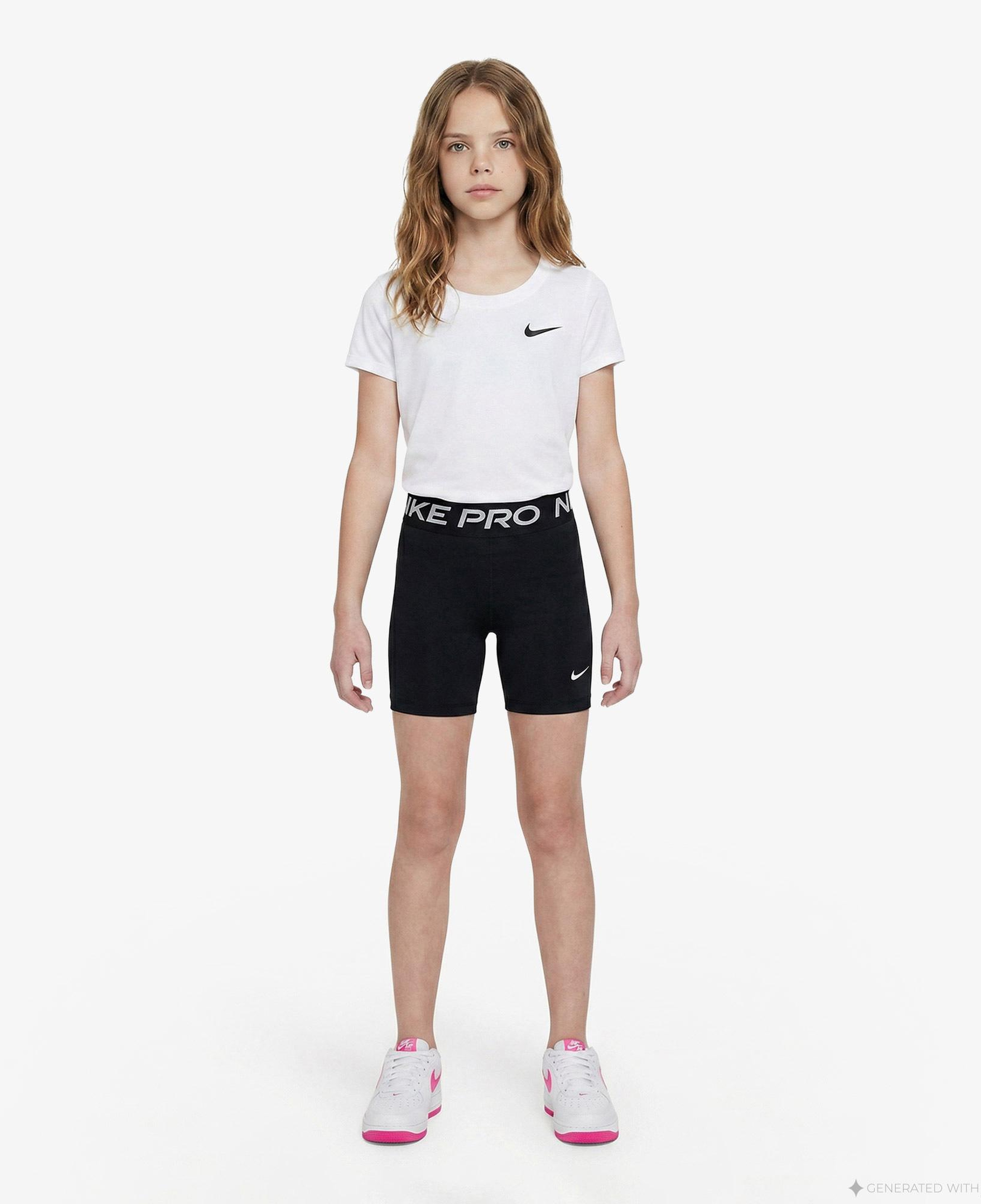 Nike Pro Dri-Fit 13 cm Çocuk Siyah Kısa Tayt
