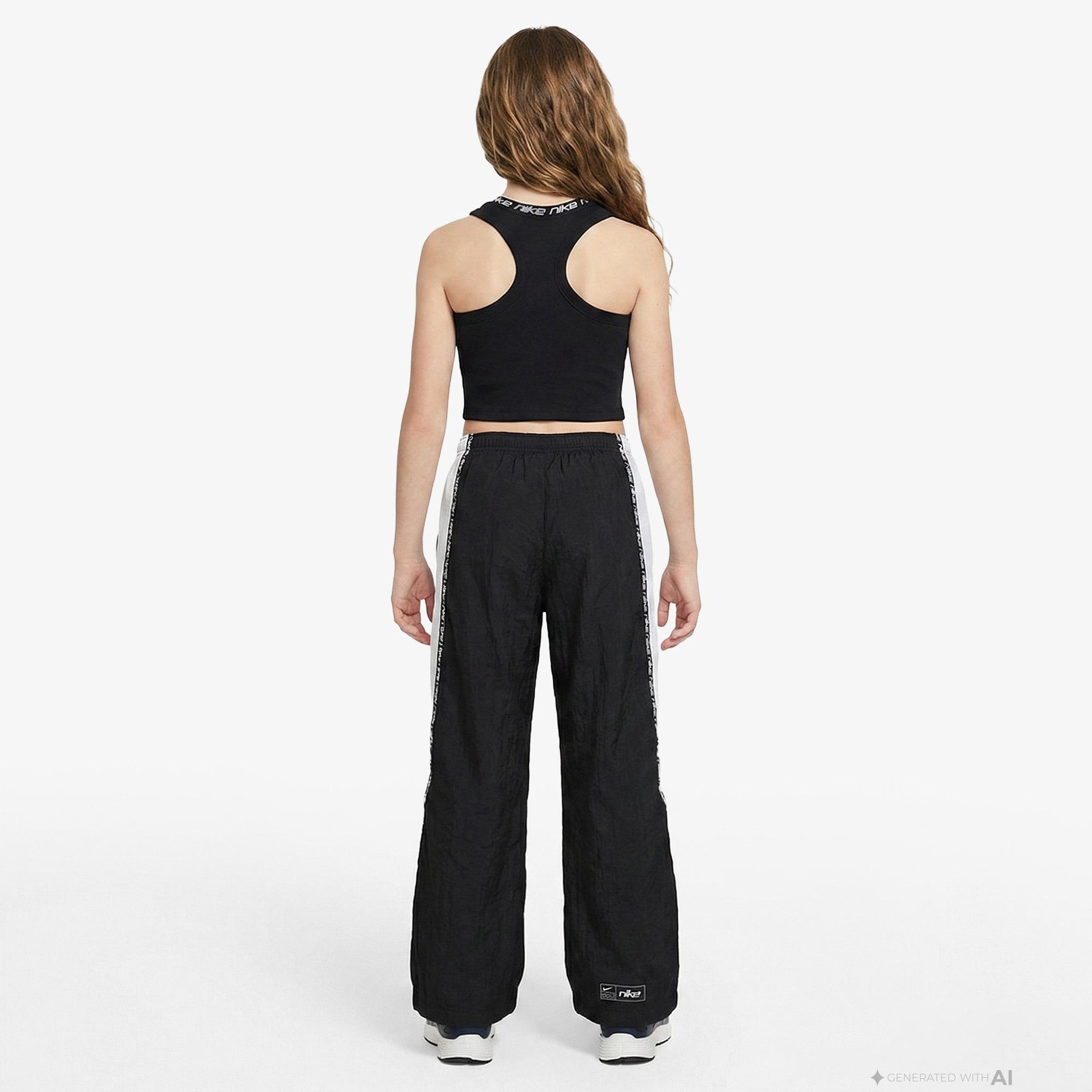 Nike Sportswear Dri-Fit Çocuk Siyah Kolsuz T-Shirt