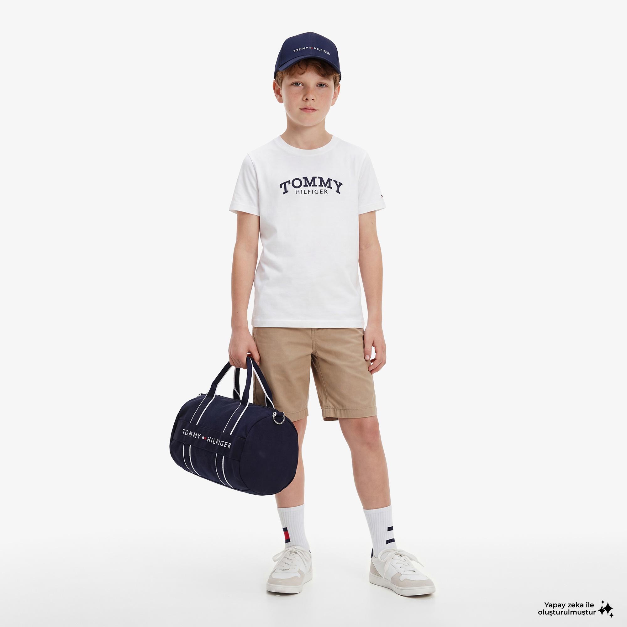Tommy Hilfiger Monotype Çocuk Beyaz T-Shirt