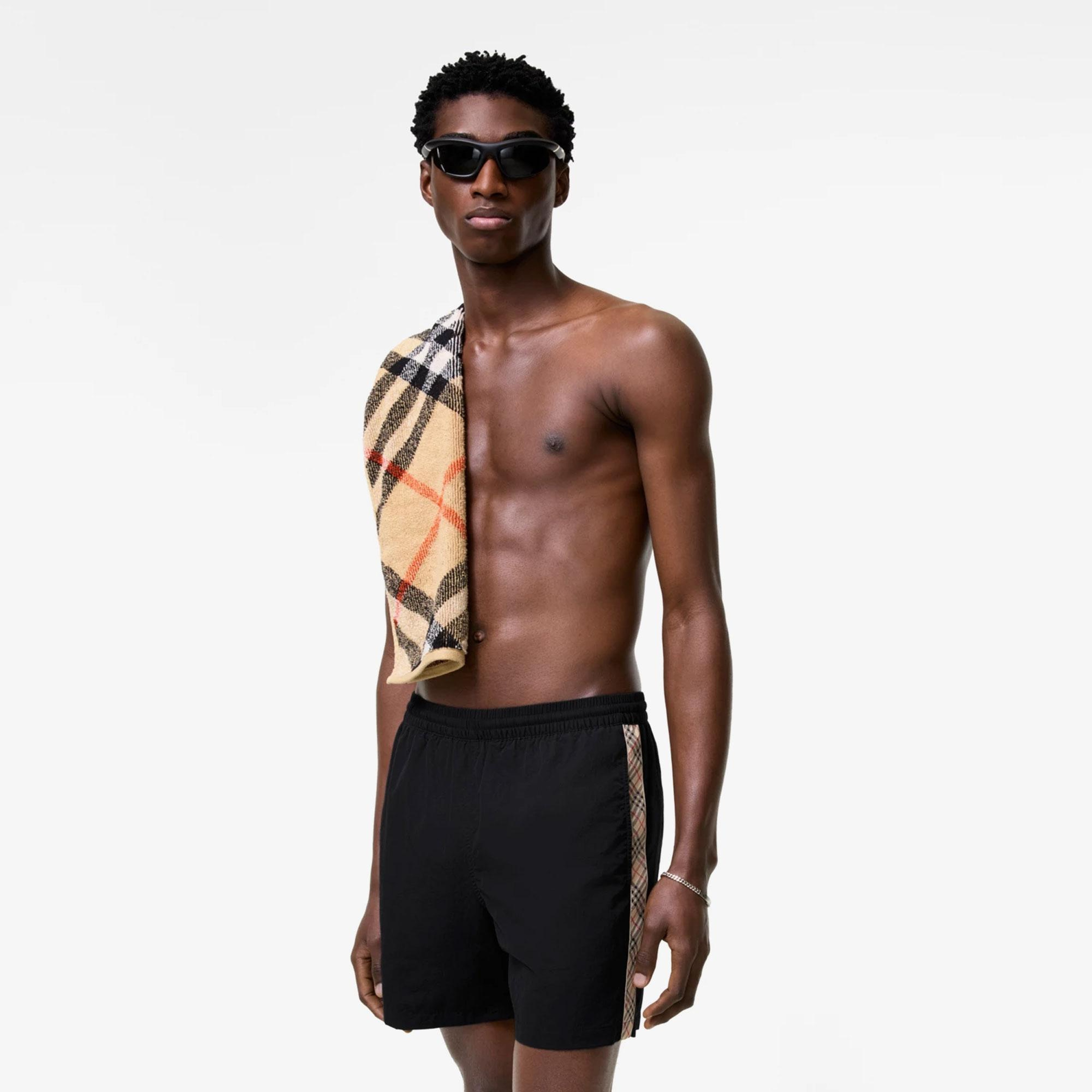 Burberry Check Trim Erkek Siyah Deniz Şortu