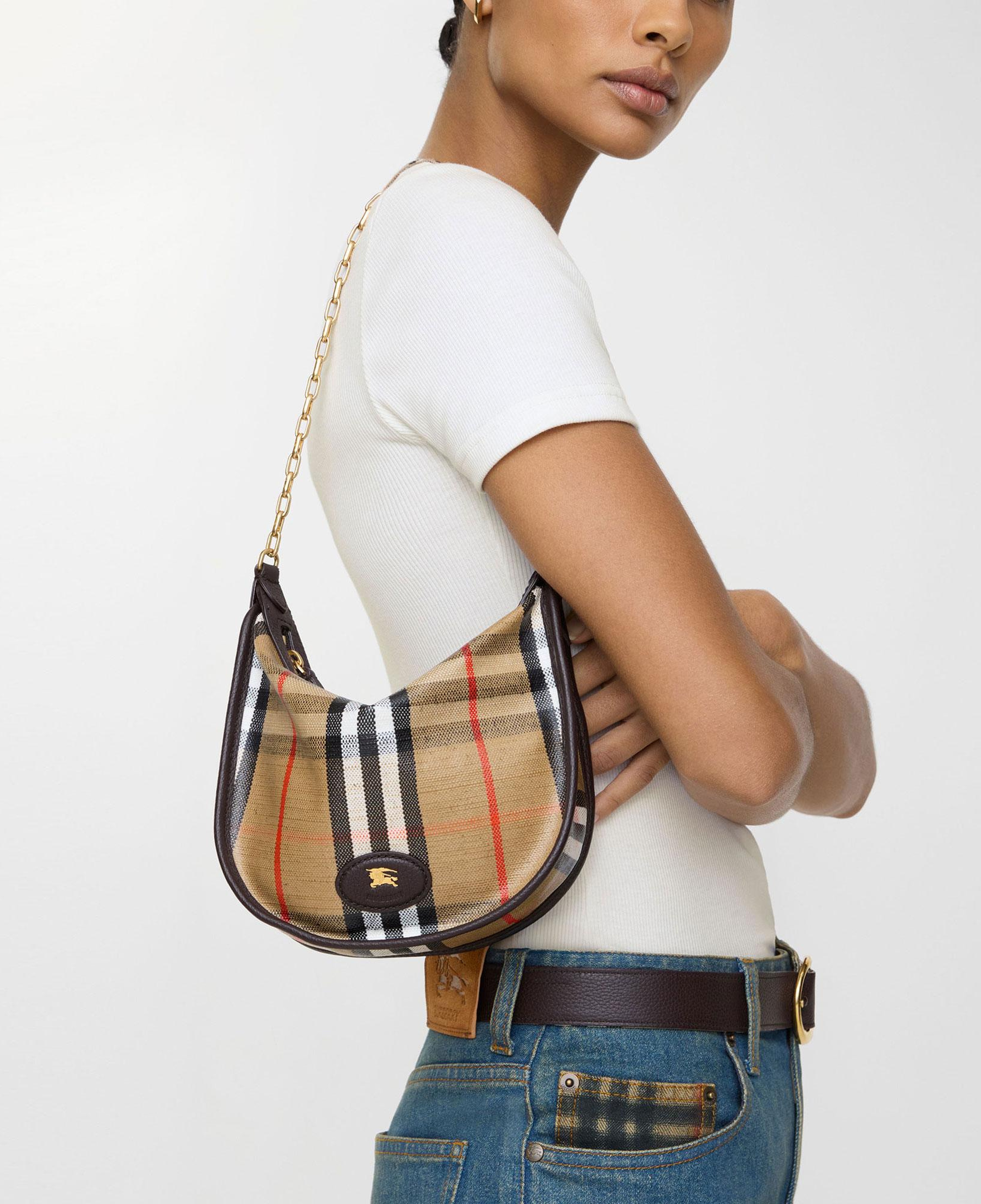 Burberry Highlands Chain Strap Pouch Kadın Bej Keten El Çantası